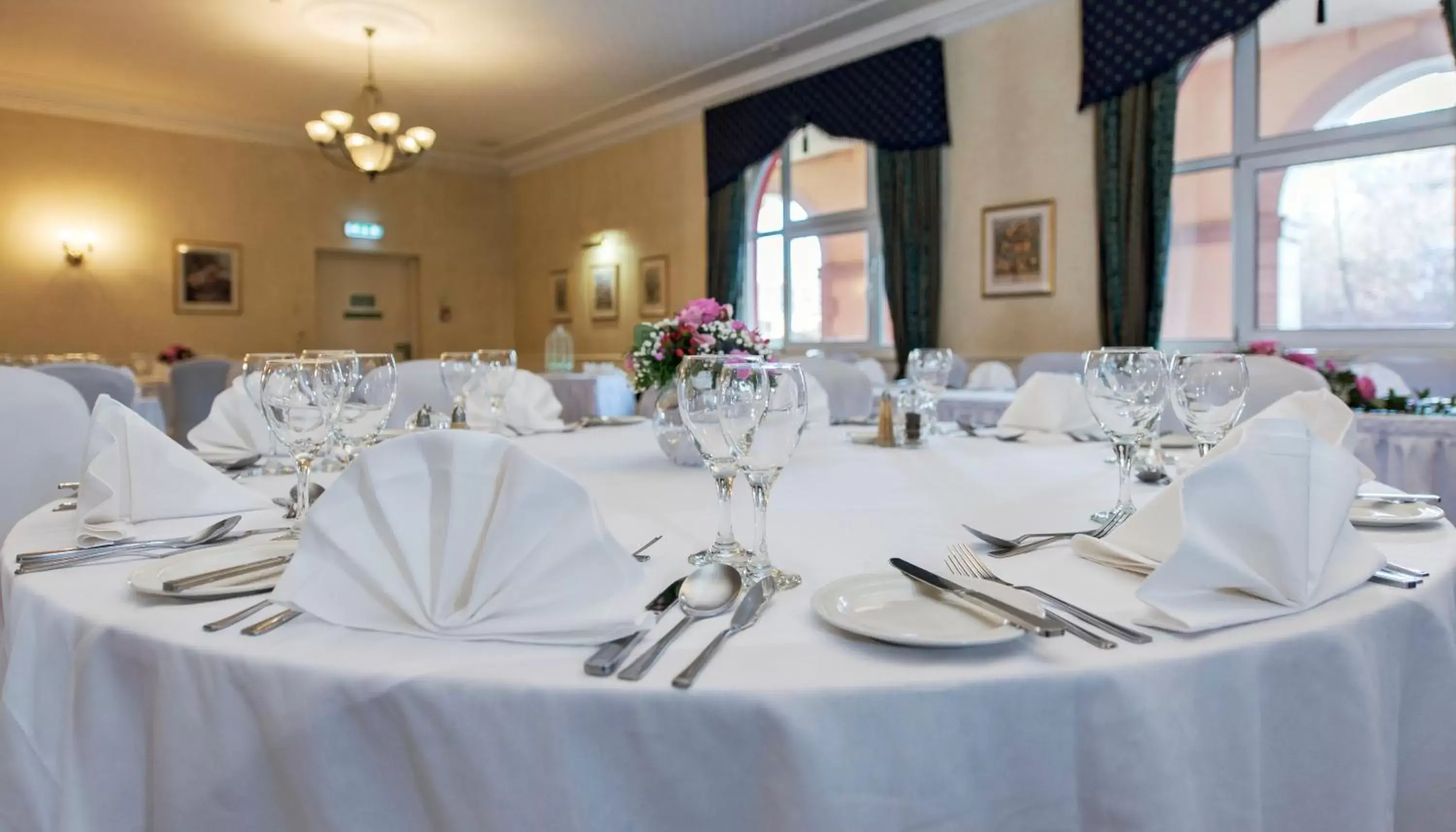 Banquet/Function facilities, Restaurant/Places to Eat in Ben Nevis Hotel & Leisure Club