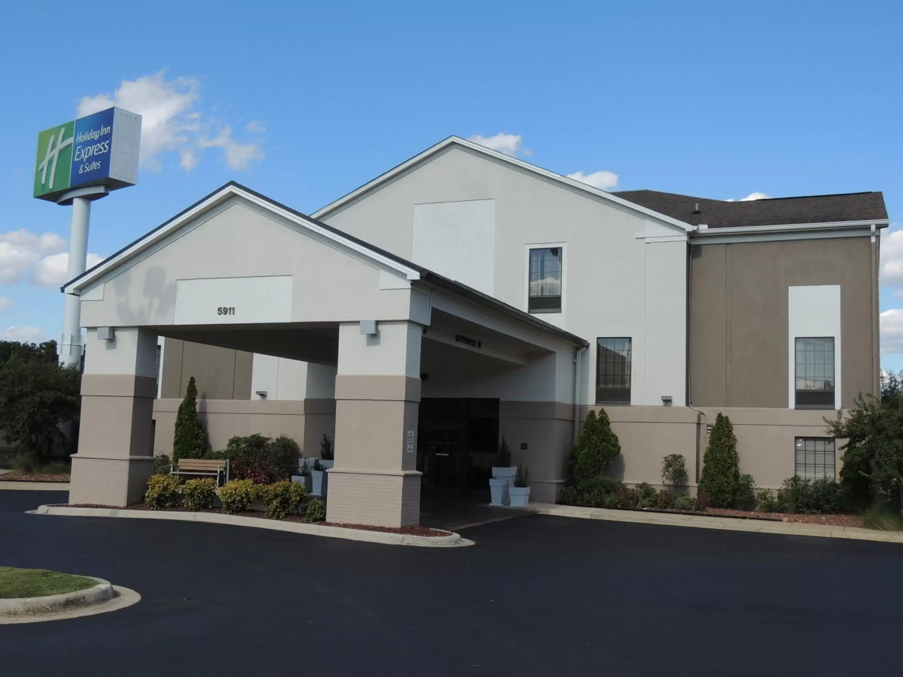 Property Building in Holiday Inn Express Trussville, an IHG Hotel