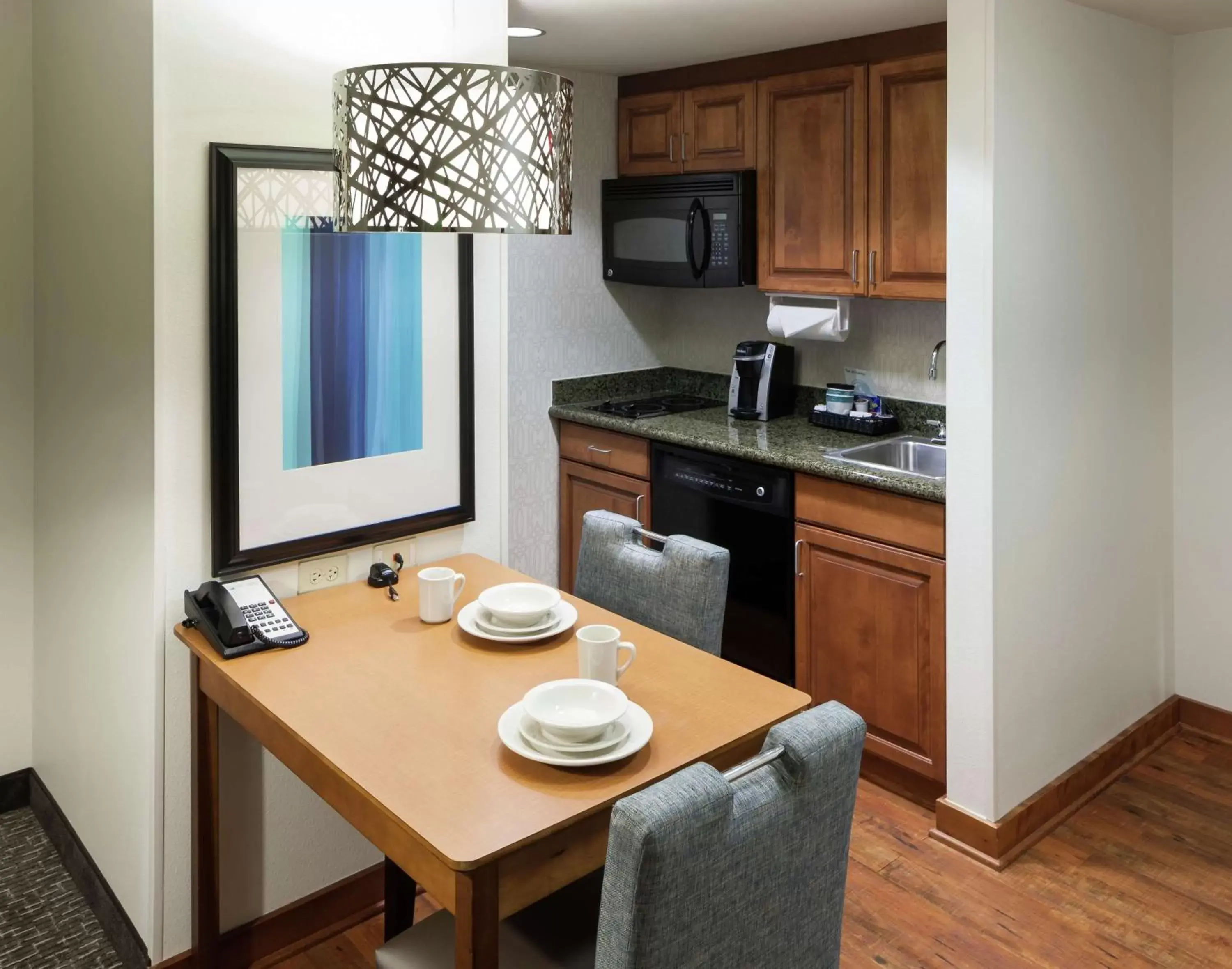 Kitchen or kitchenette, Kitchen/Kitchenette in Homewood Suites by Hilton Omaha - Downtown