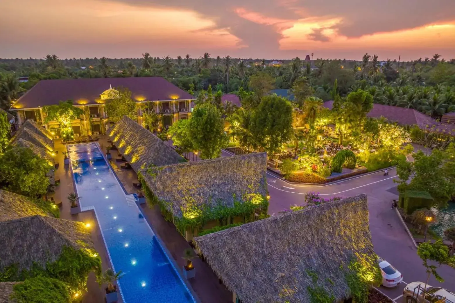 Bird's eye view, Bird's-eye View in Khum Damnoen Resort