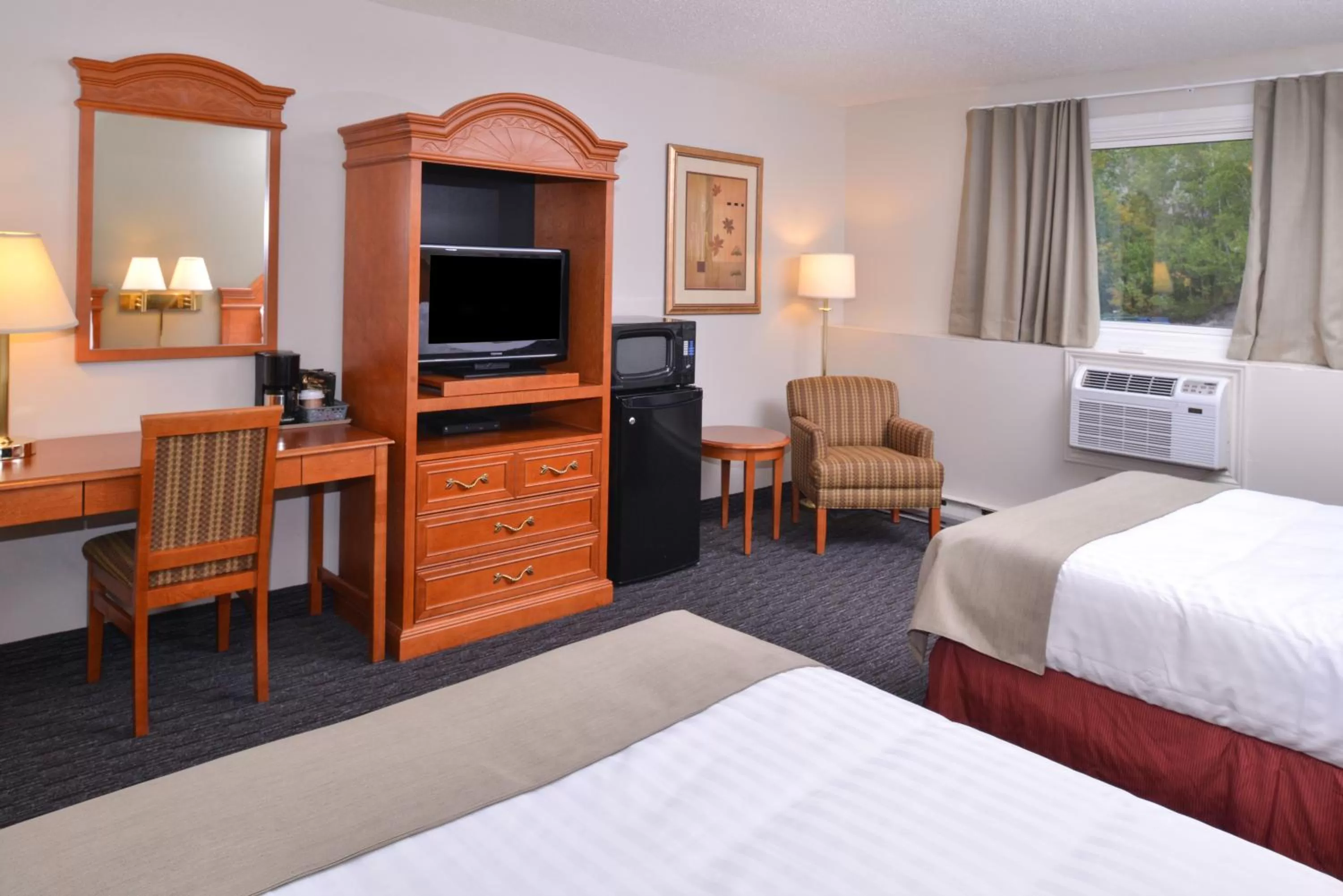 Bedroom, Bed in Rodeway Inn