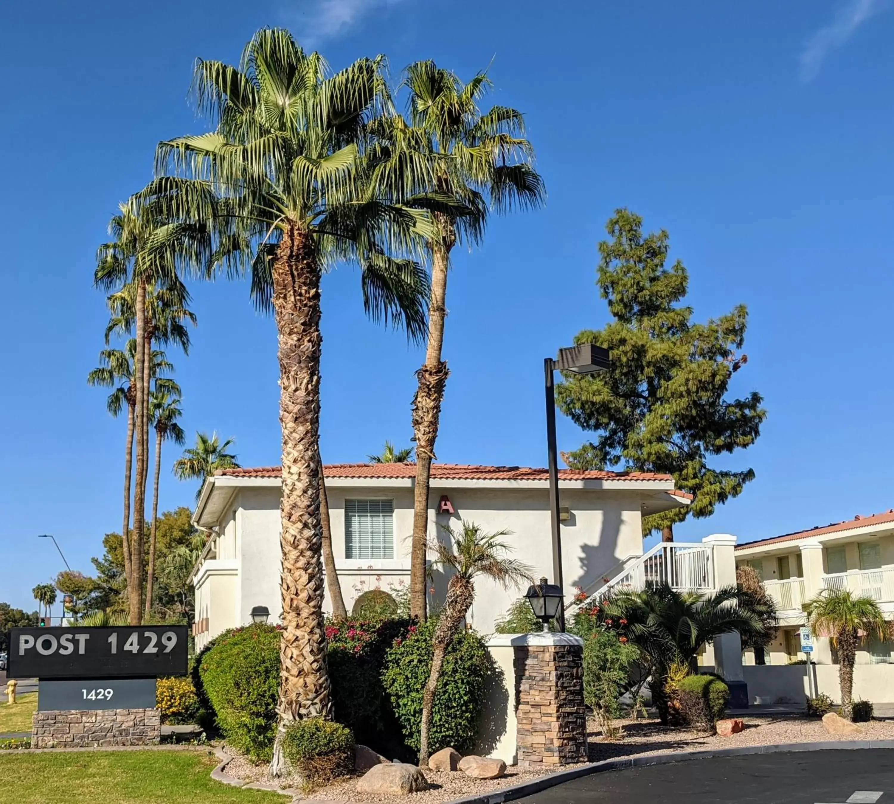 Facade/entrance, Property Building in SureStay Plus Hotel by Best Western Tempe University