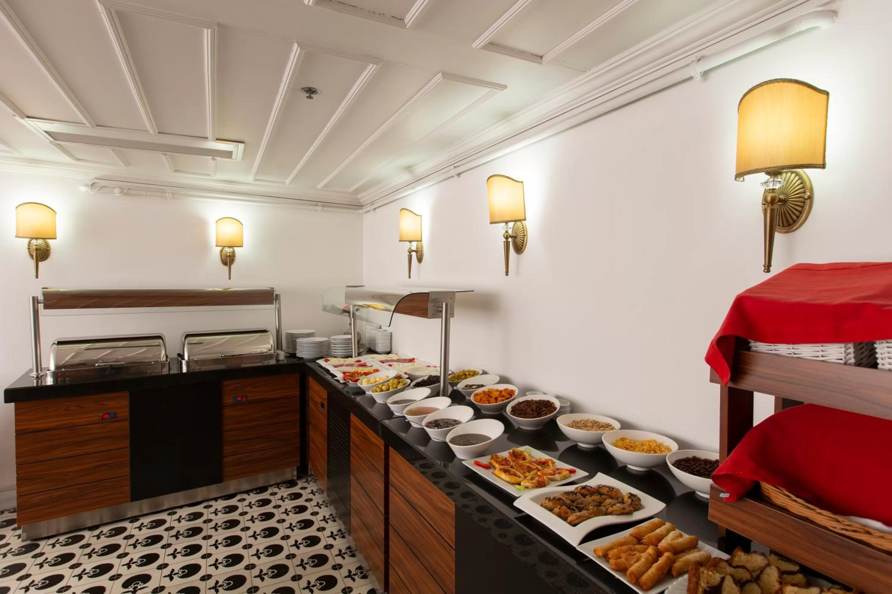 Breakfast in Premist Hotels Sultanahmet