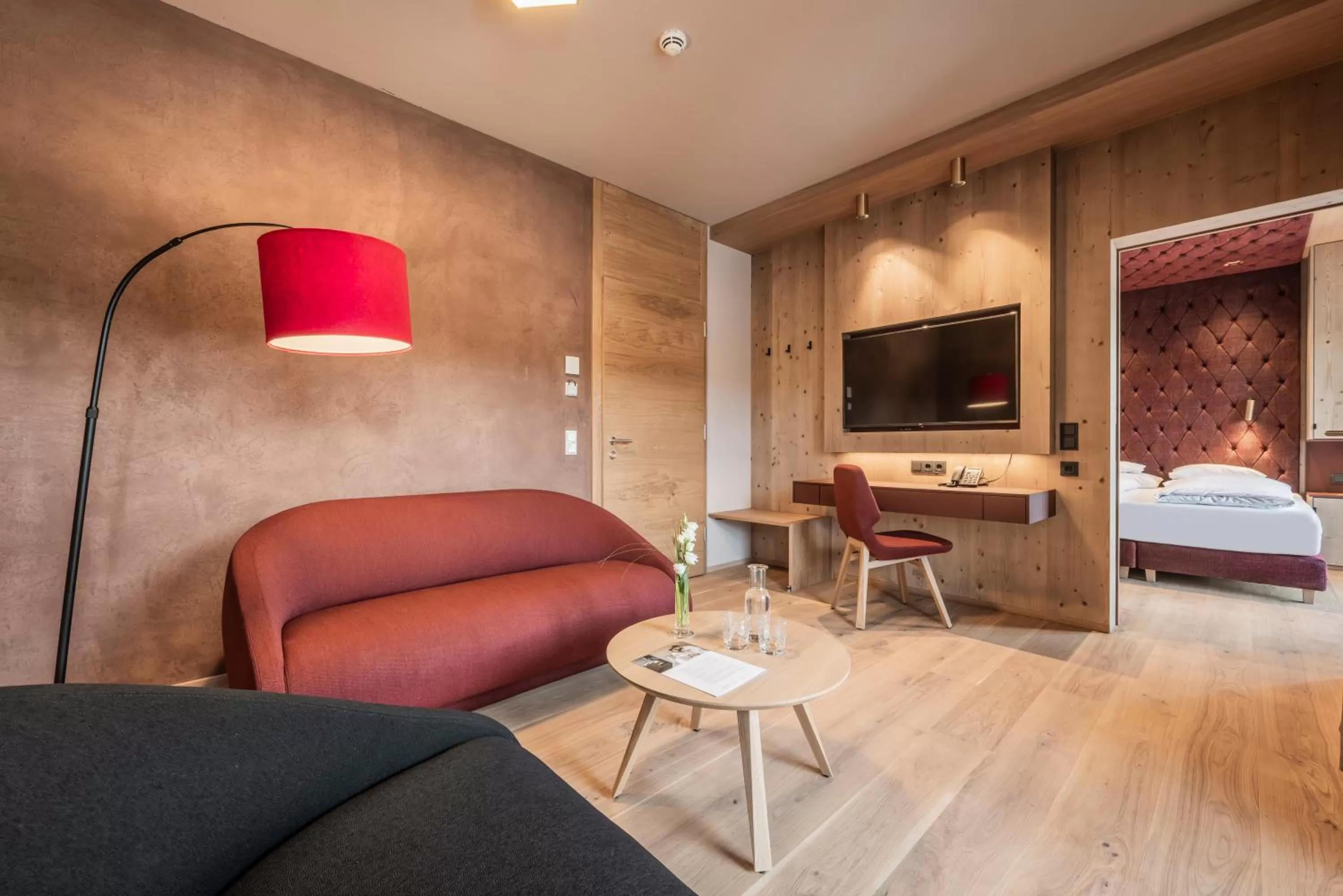 Living room, Bed in Hotel Kristall - Adults only