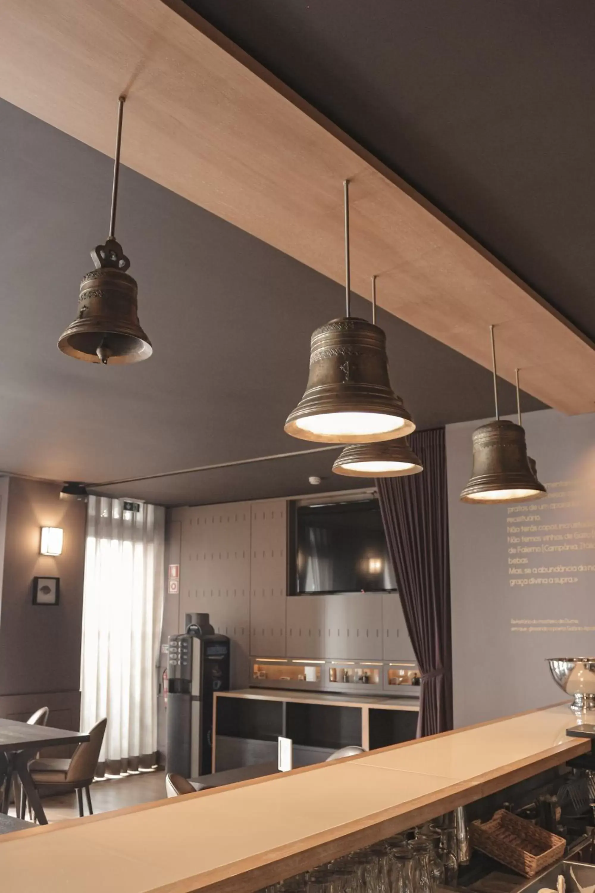 Lounge or bar, Kitchen/Kitchenette in Burgus Tribute & Design Hotel