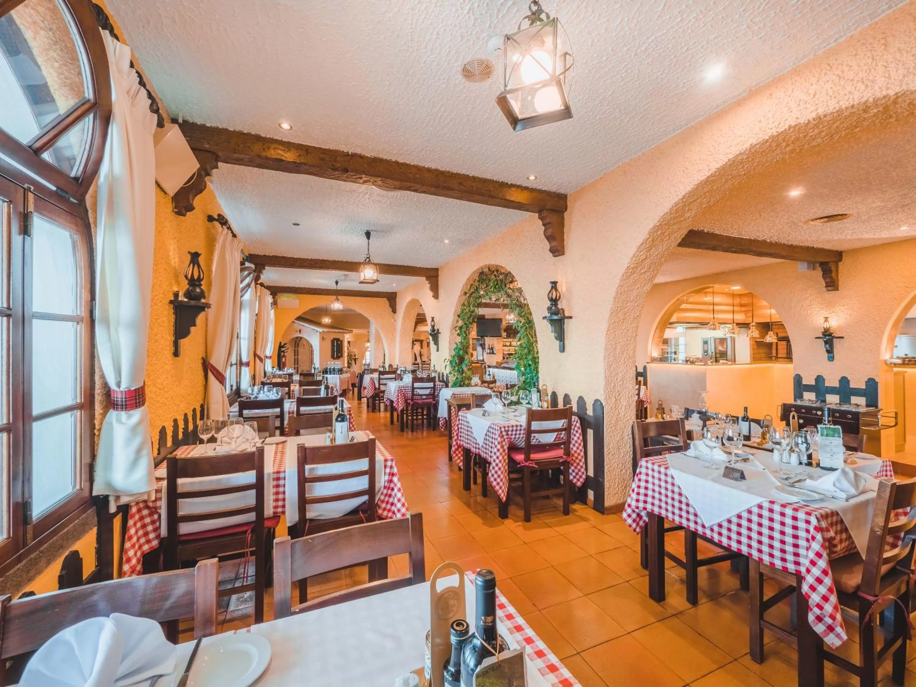 Restaurant/places to eat in Ocean Gardens