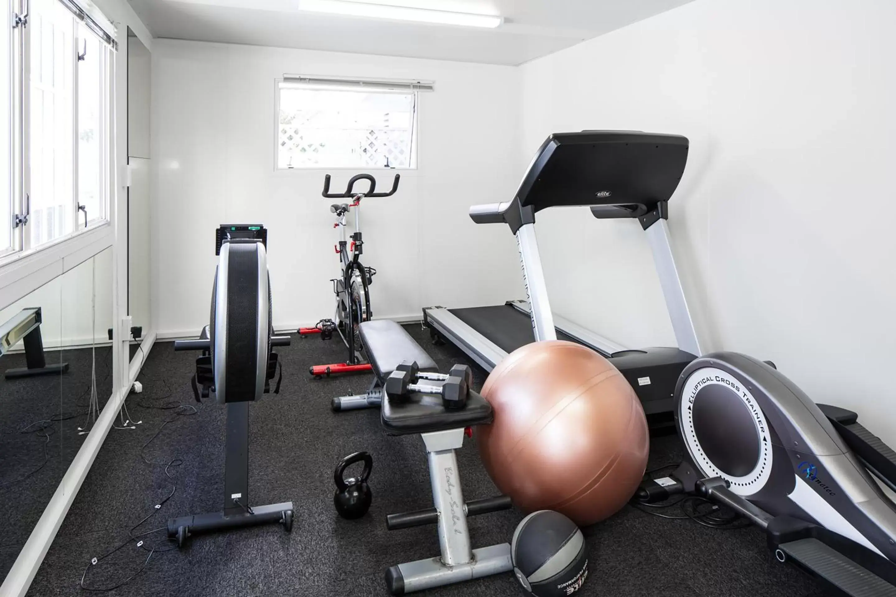 Fitness centre/facilities, Fitness Center/Facilities in Pavilions Hotel