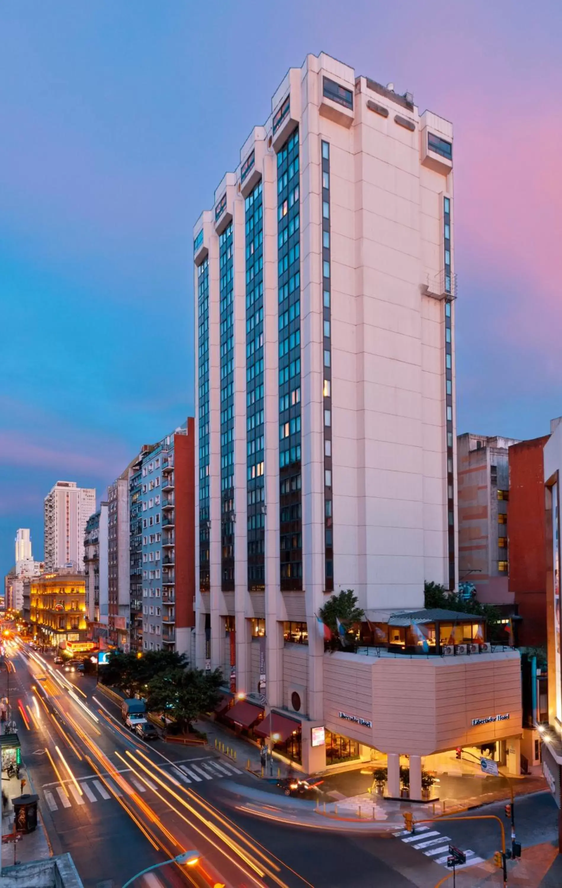 Facade/entrance in Libertador Hotel