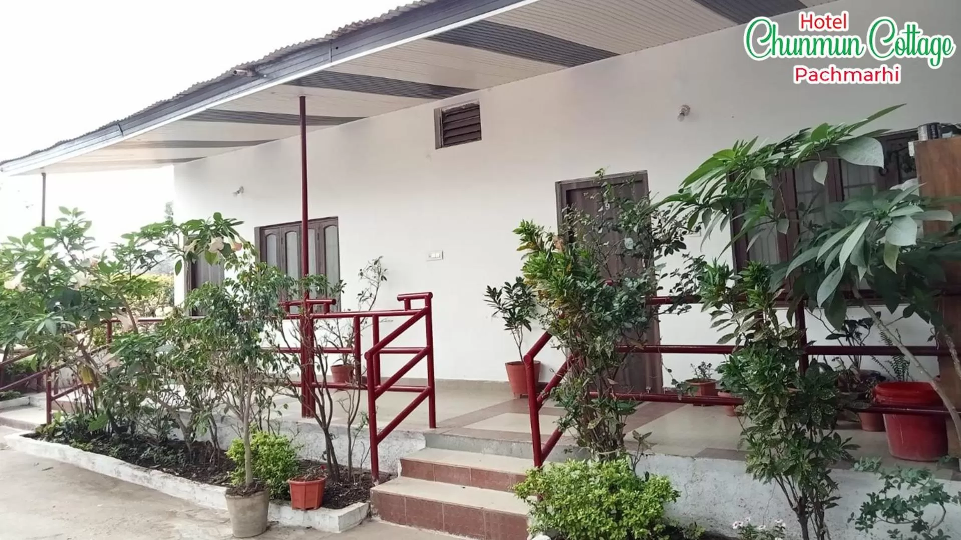 Facade/entrance, Property Building in Chunmun Cottage