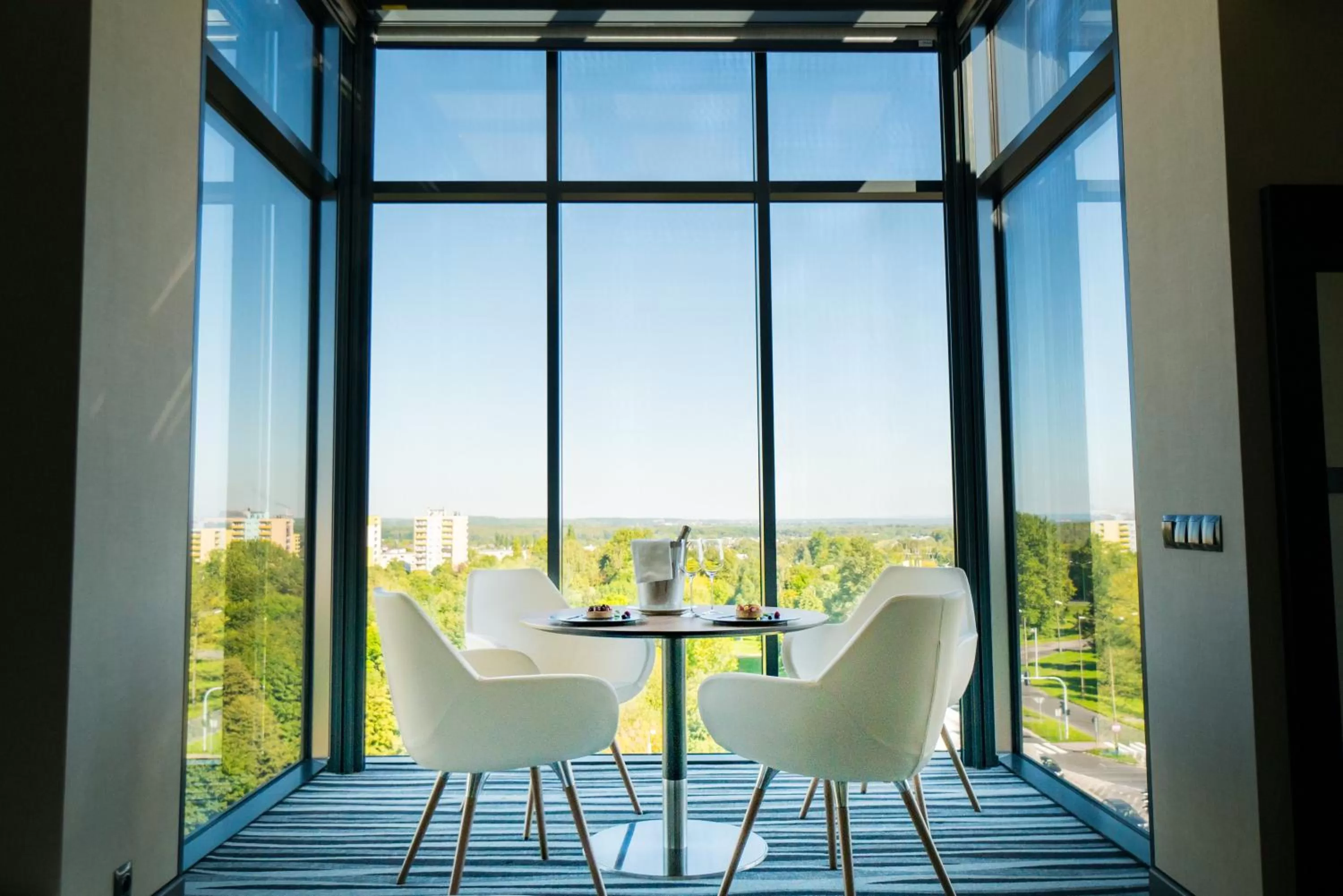 Photo of the whole room in Holiday Inn Dąbrowa Górnicza-Katowice by IHG