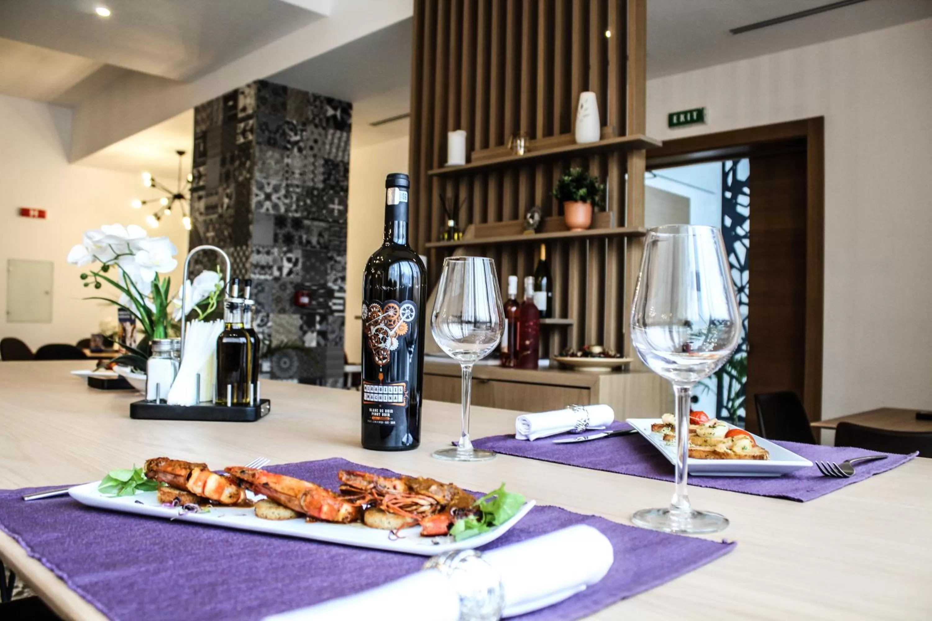 Food and drinks in Hotel Avenue - Avenue Hotels