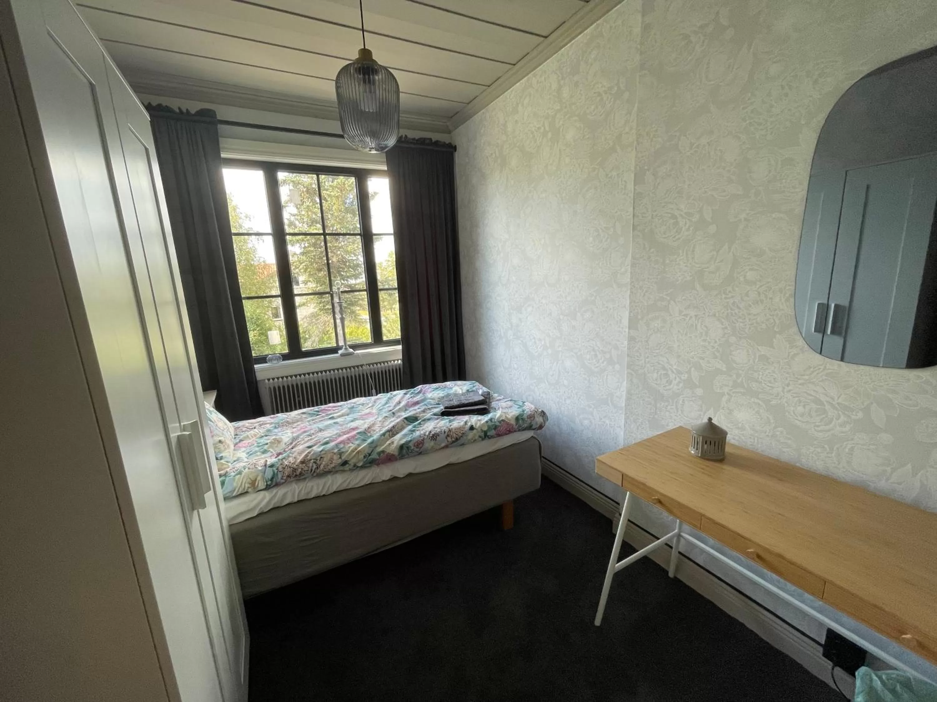 Single Room 7 (Floor 2) in Villa Lyckan