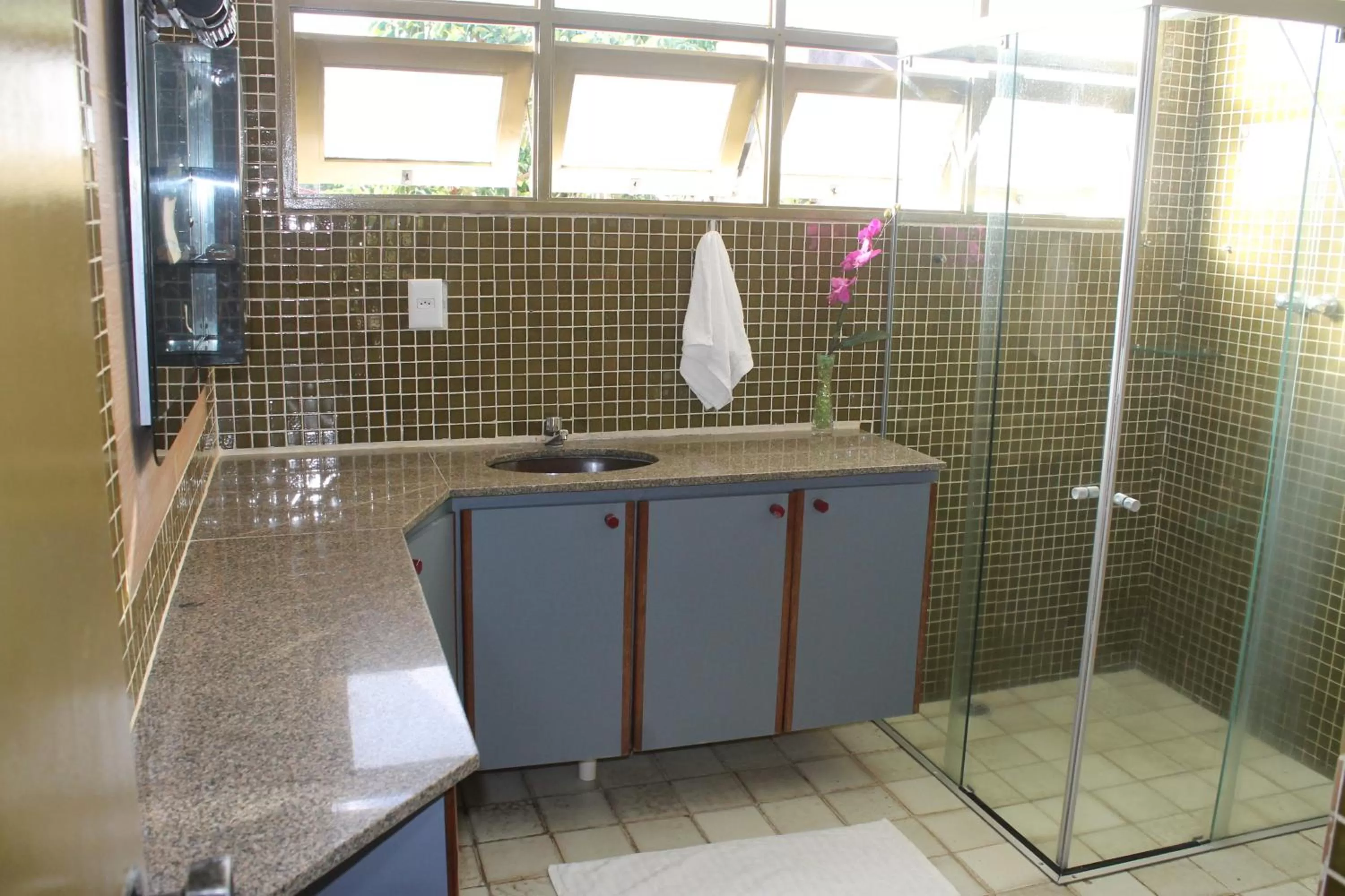 Bathroom in Pousada Das Palmeiras