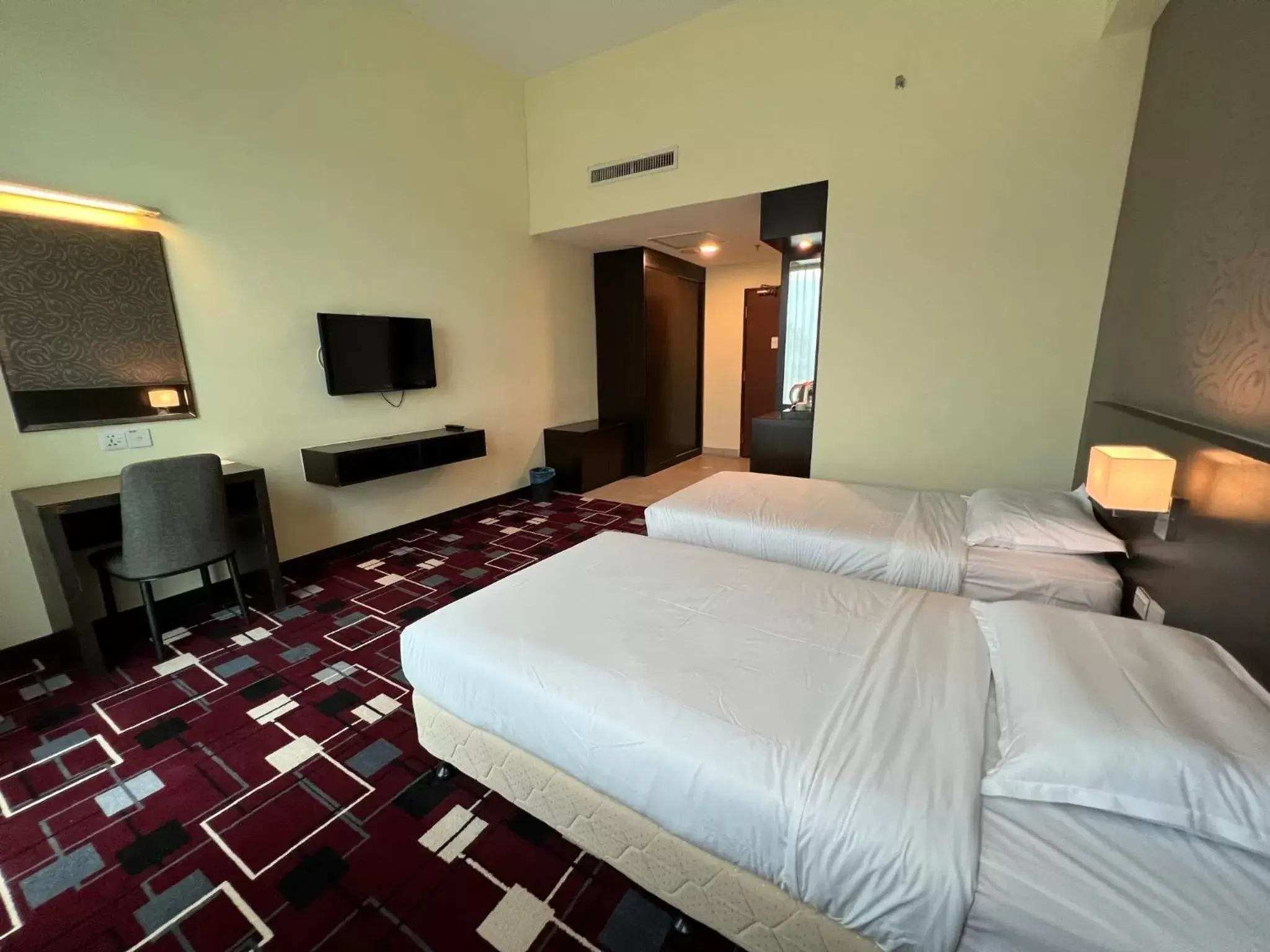 Bedroom, Bed in SSL Traders Hotel Bedroom, Bed in SSL Traders Hotel