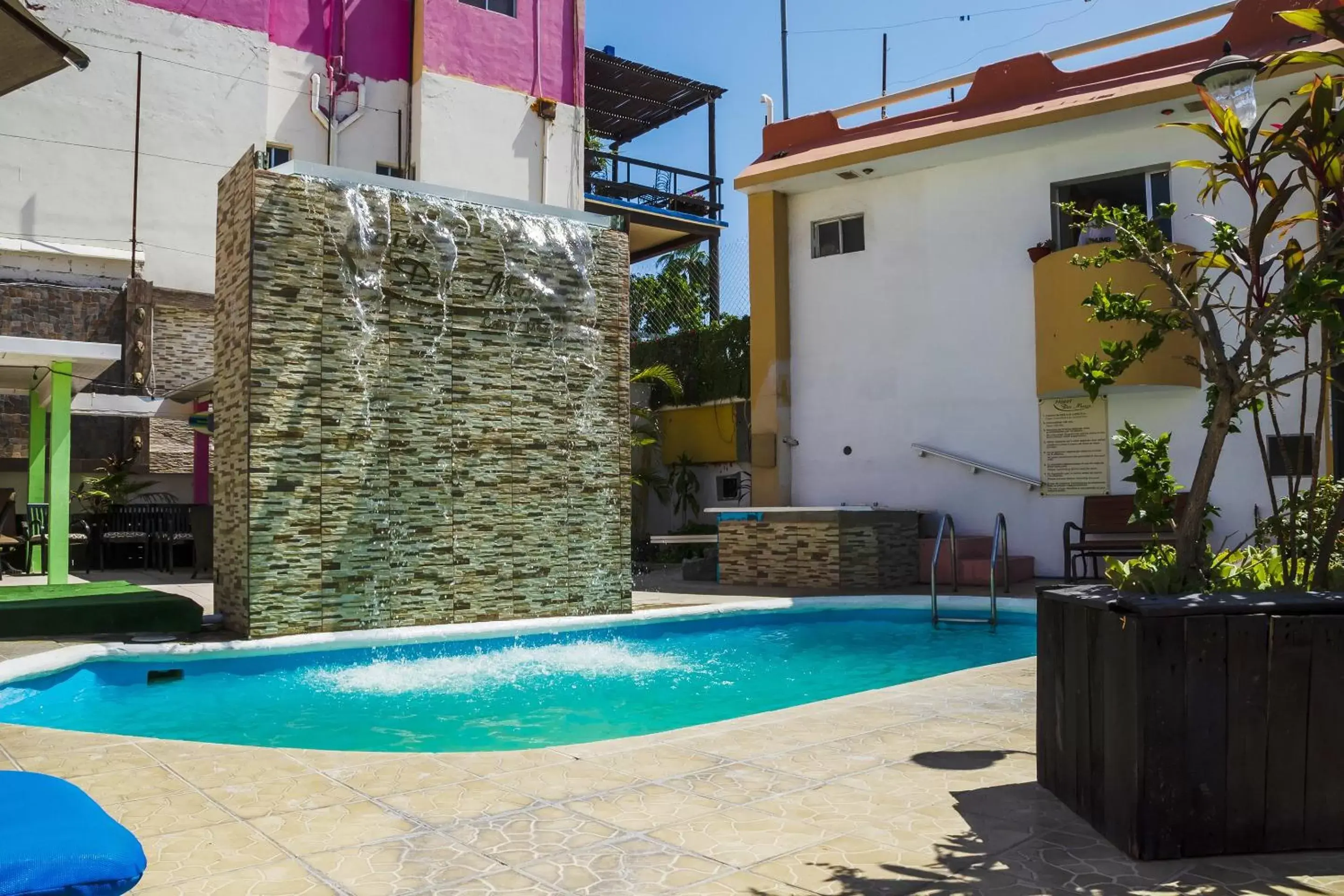 Swimming Pool in Capital O Hotel Dos Mares, Cabo San Lucas