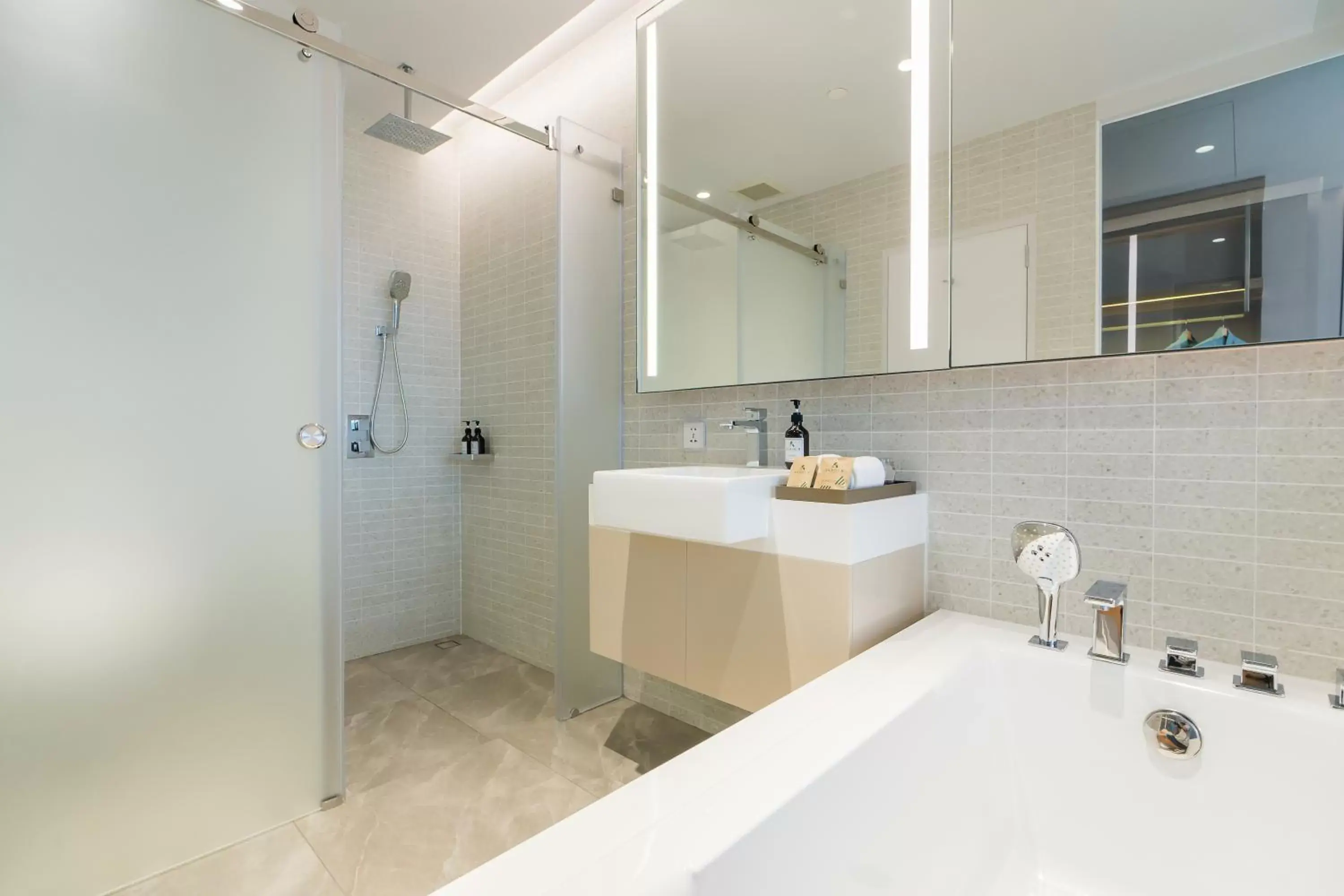 Shower, Bathroom in Arbour Hotel and Residence