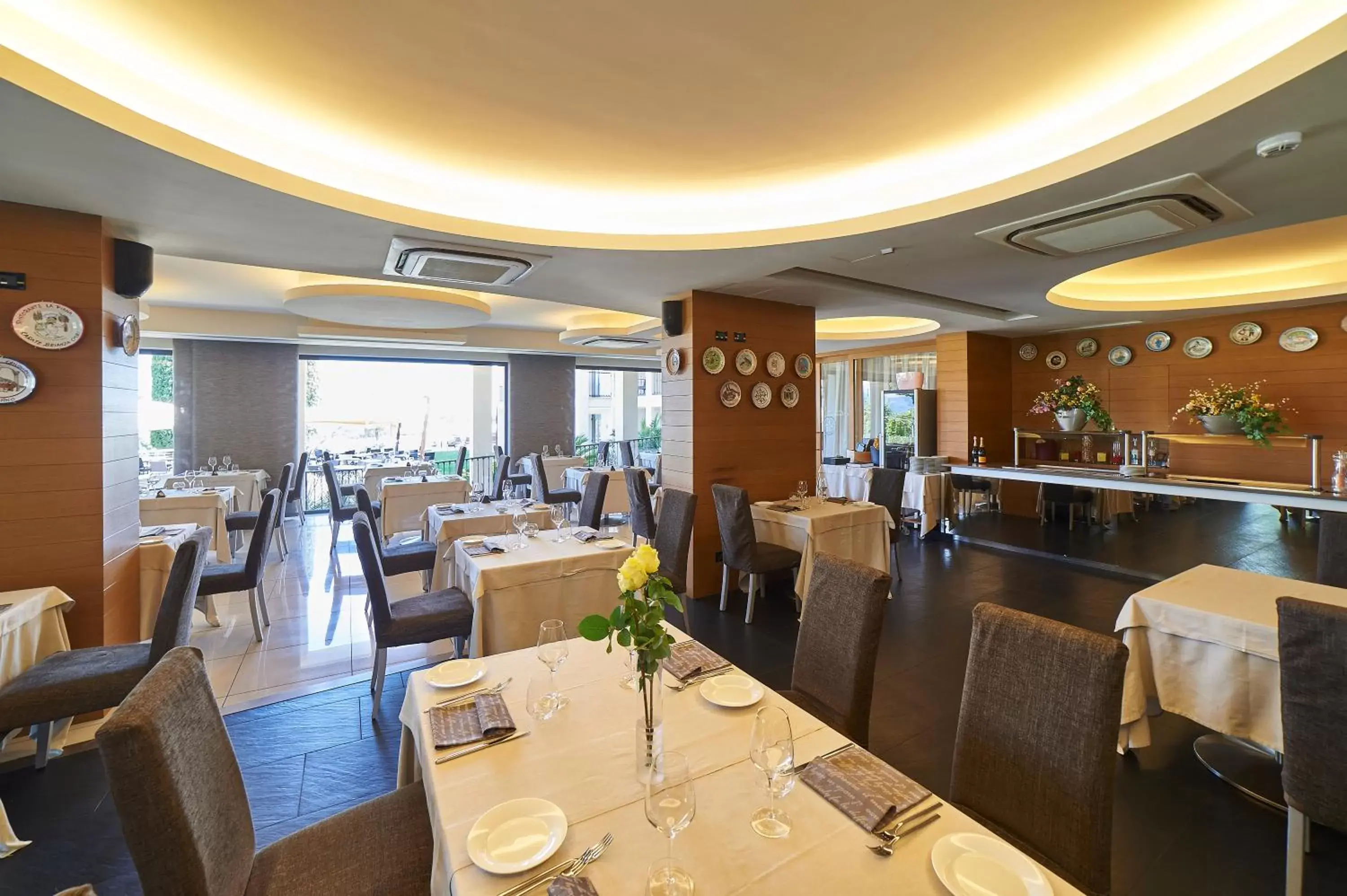 Breakfast, Restaurant/Places to Eat in Hotel Resort Villa Luisa & Spa