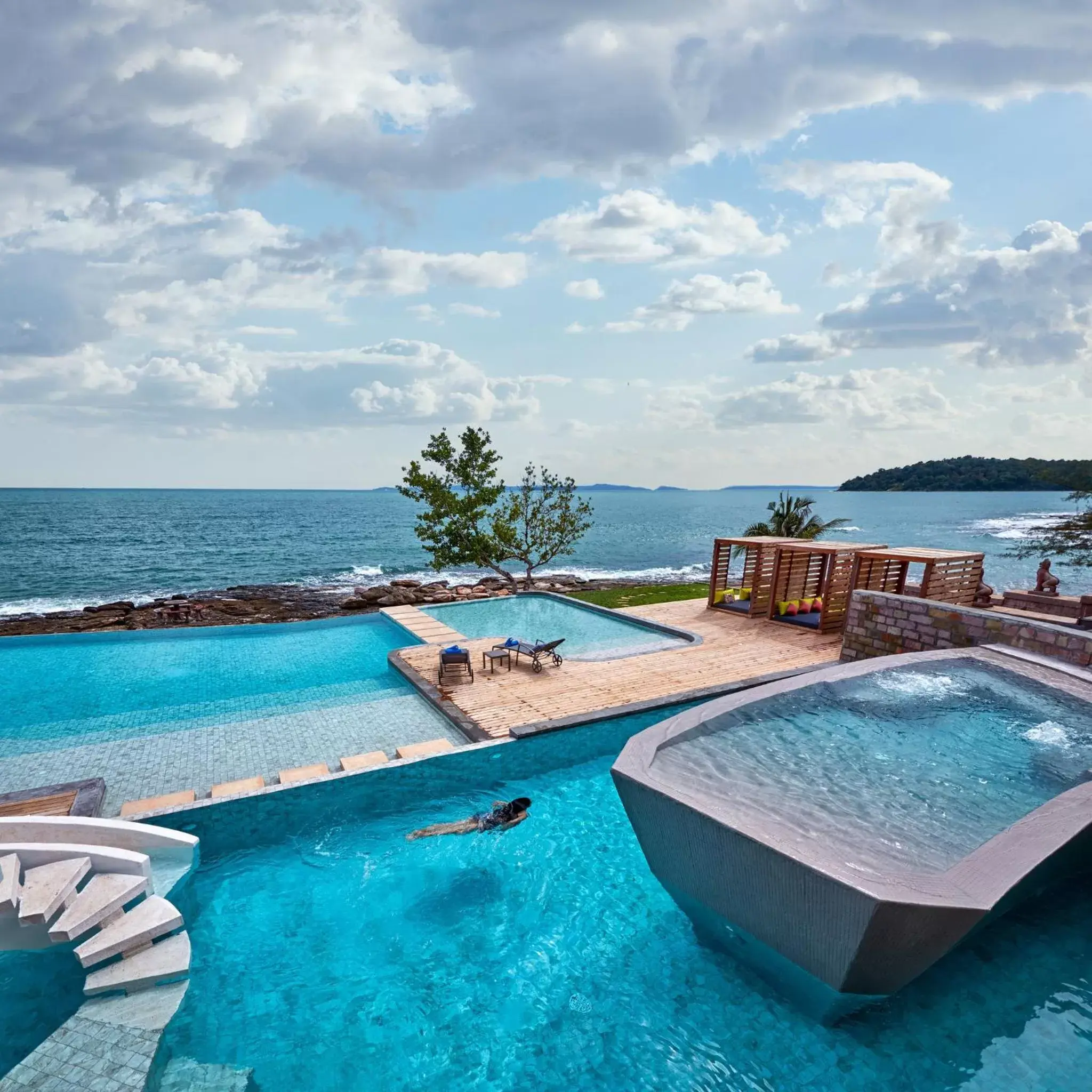 Beach, Swimming Pool in Independence Hotel Resort & Spa