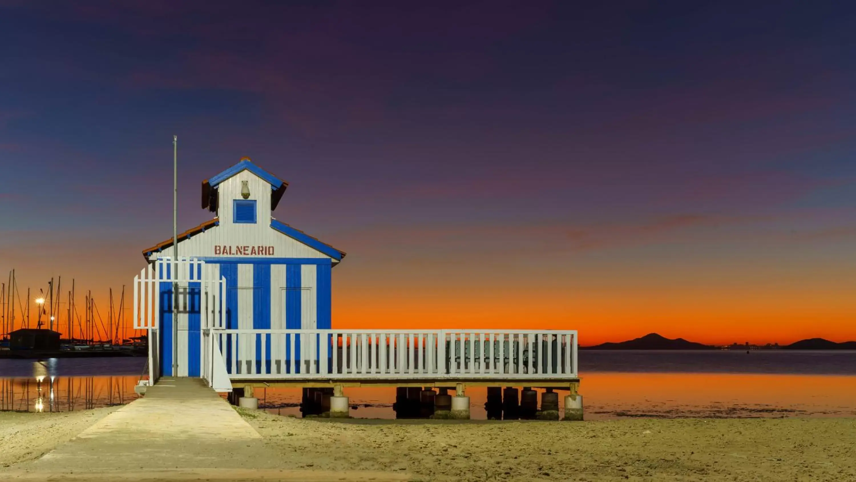 Sunset, Property Building in Hotel Cristina