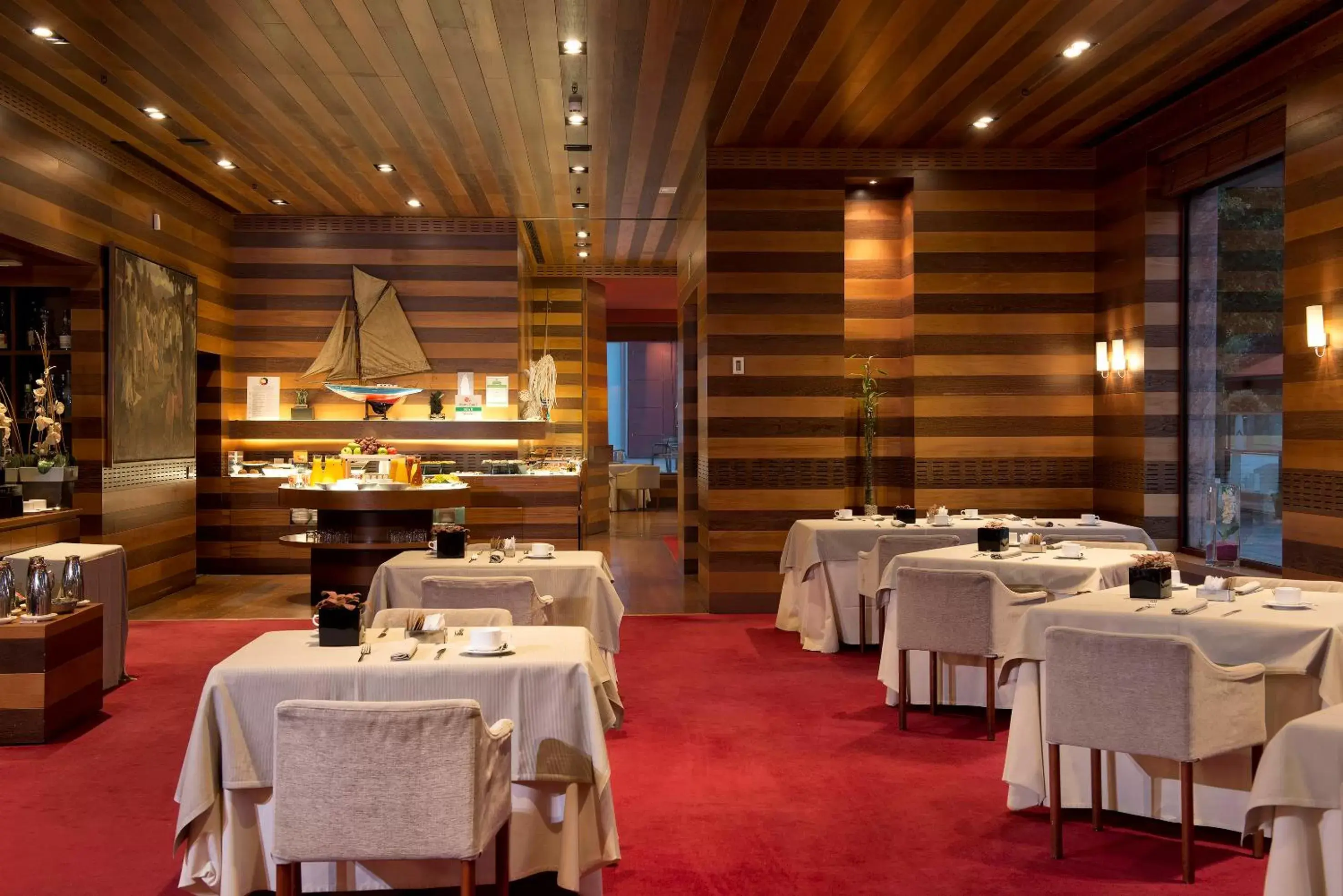 Restaurant/Places to Eat in Hotel Melia Bilbao