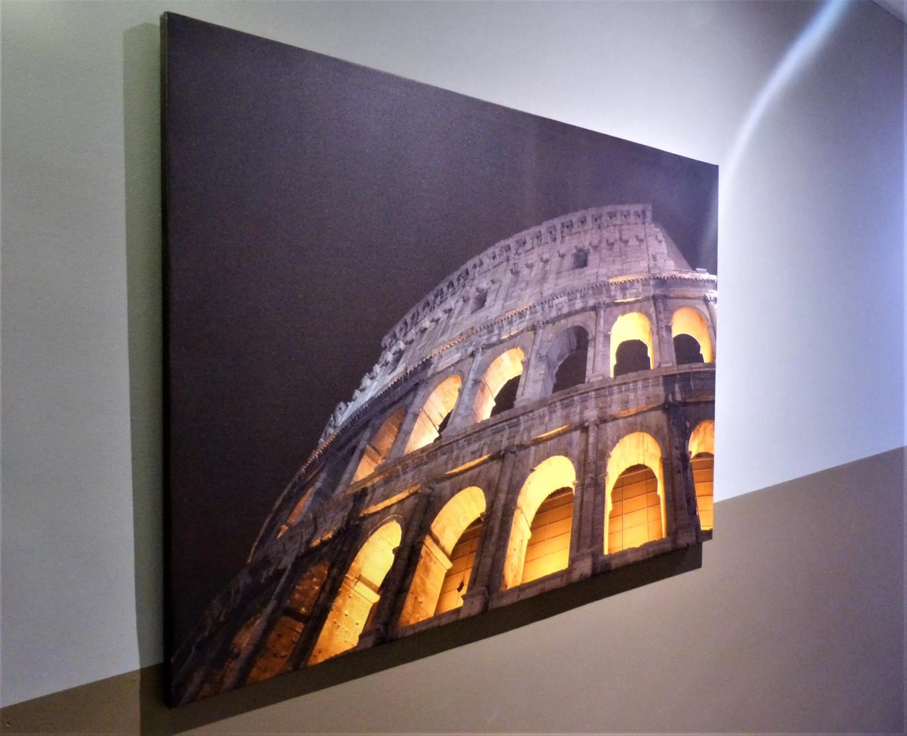 Decorative detail in Hotel Saint Daniel