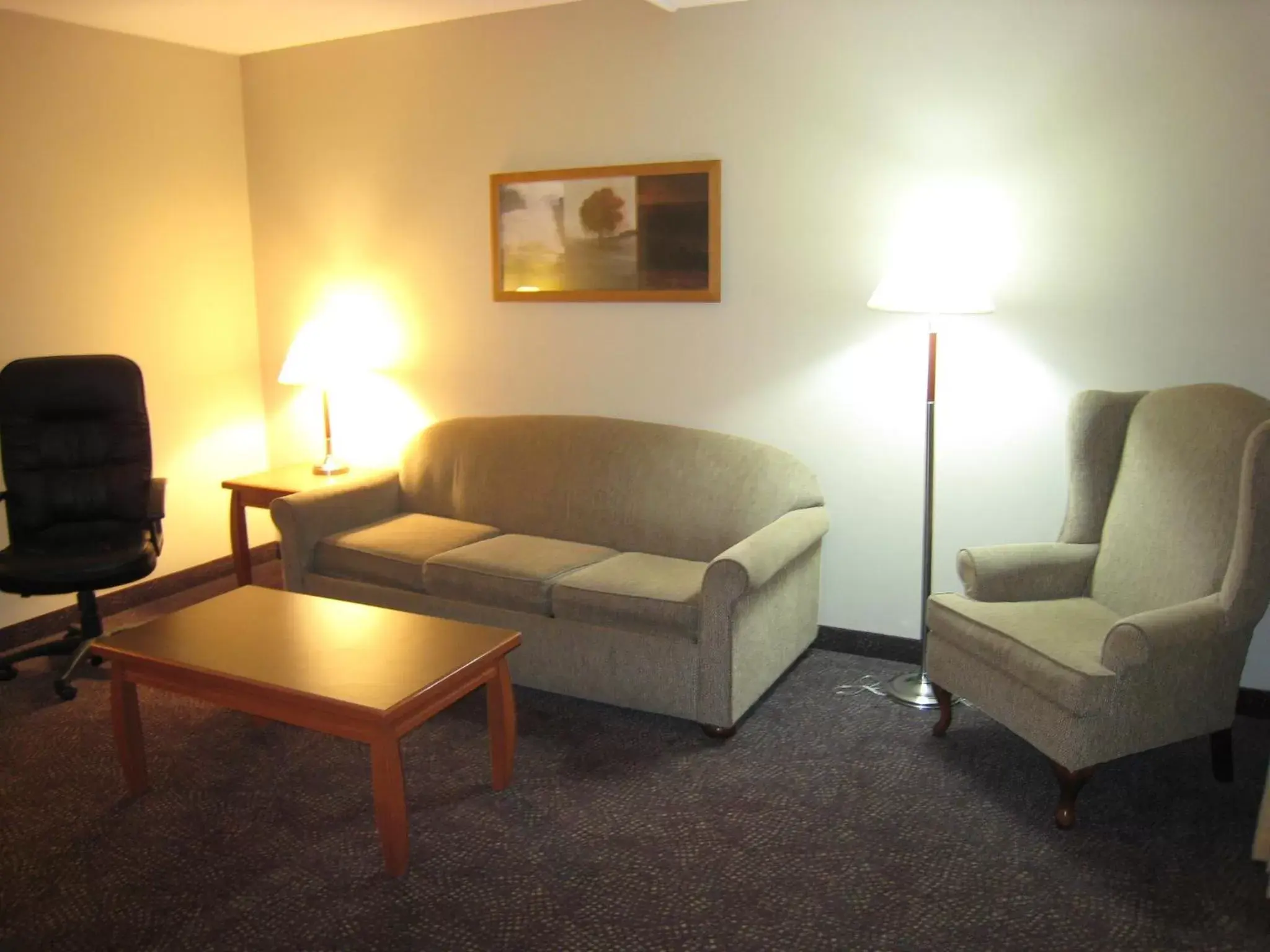 Seating Area in Super 8 by Wyndham Castlegar BC