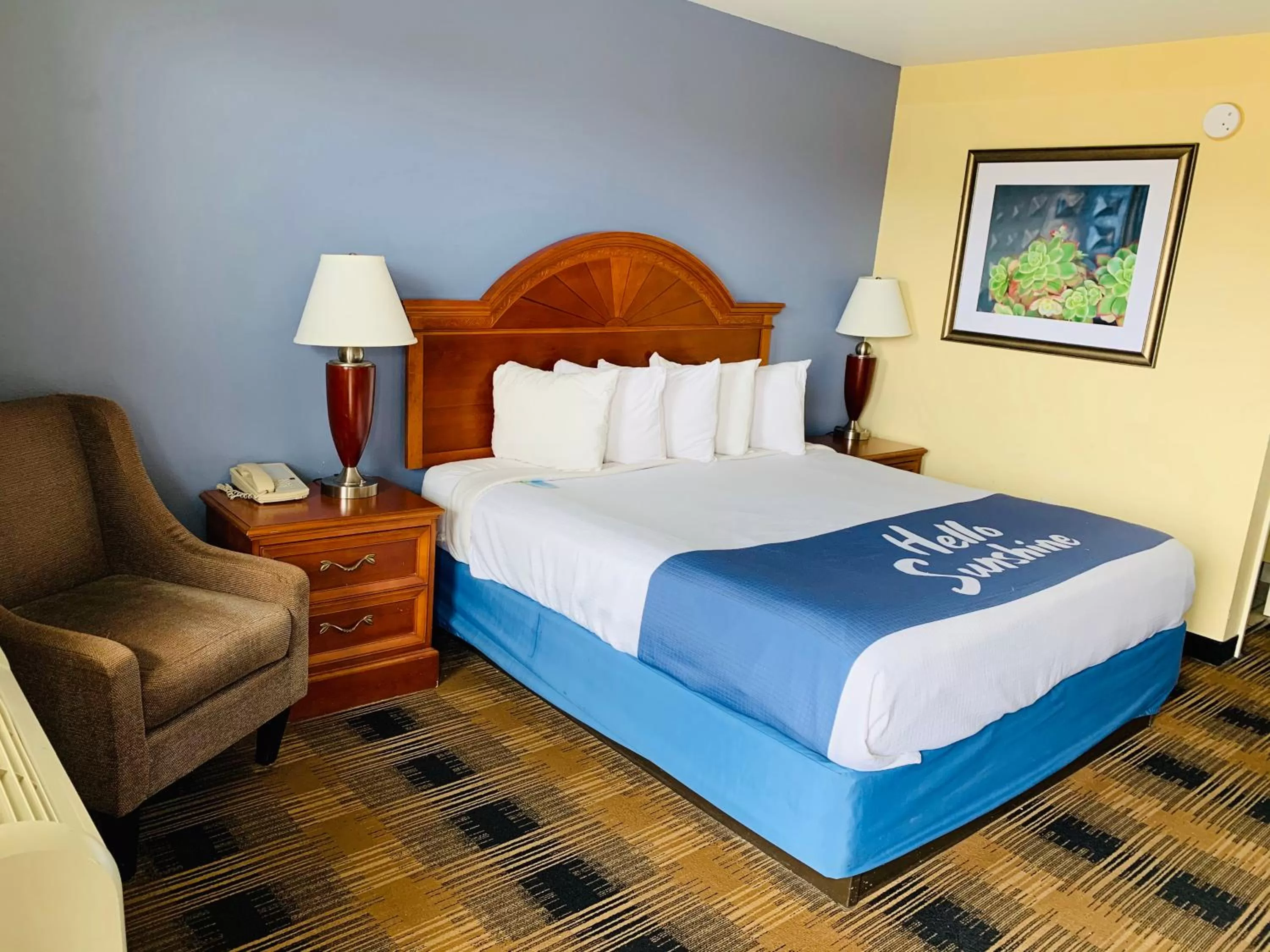 Bed in Days Inn by Wyndham Trumann AR