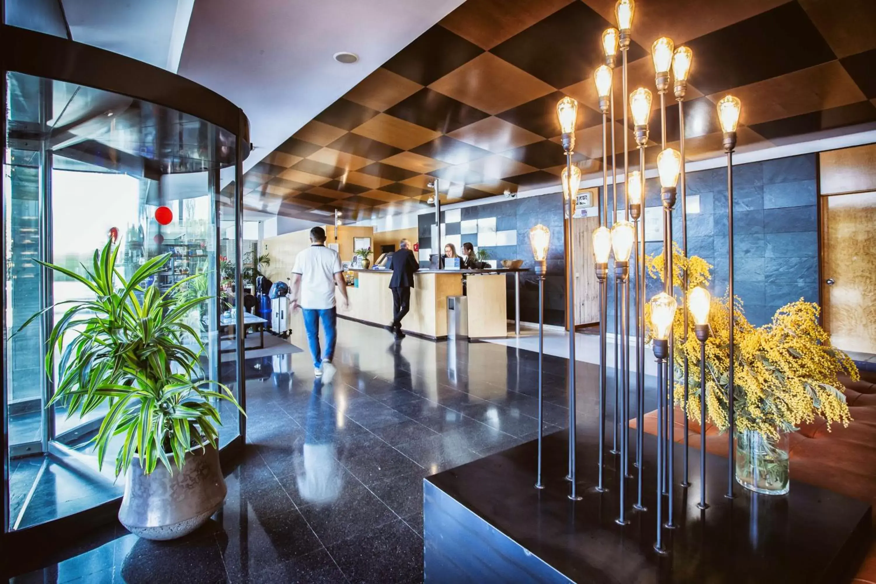 Lobby or reception in Best Western Plus Hotel Alfa Aeropuerto
