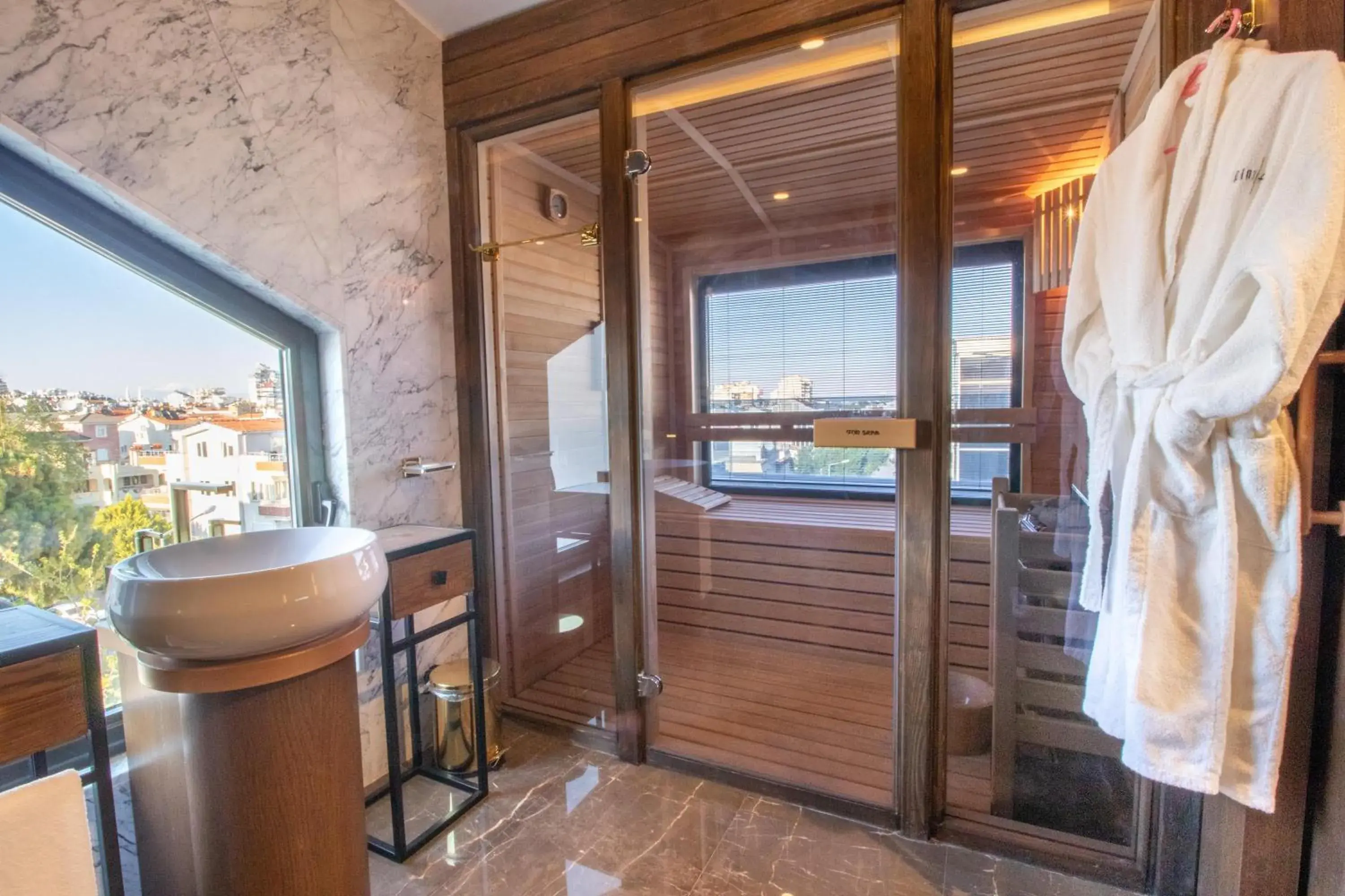 Sauna, Bathroom in Espina Hotel