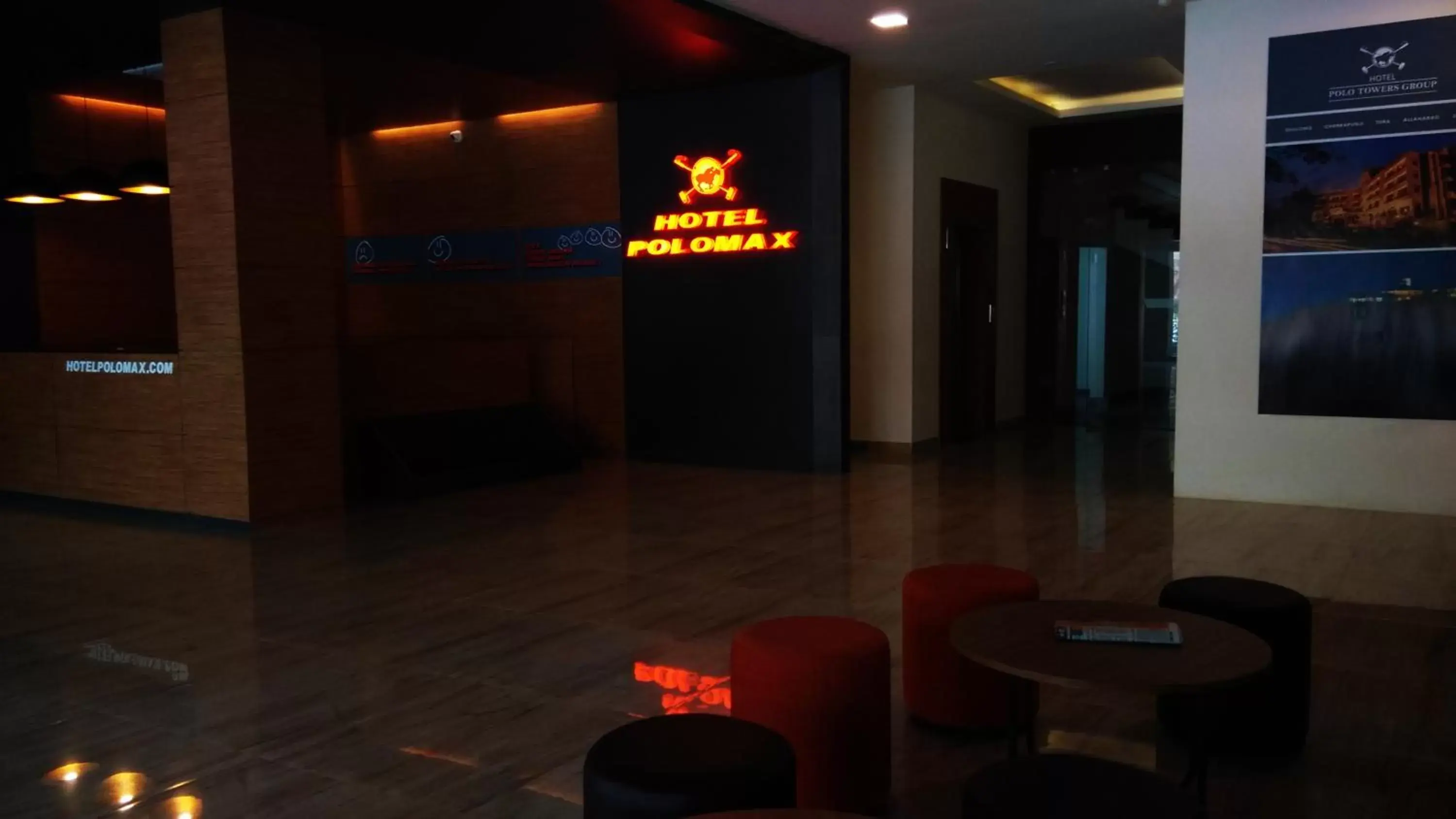 Lobby or reception in Max Hotels Jabalpur