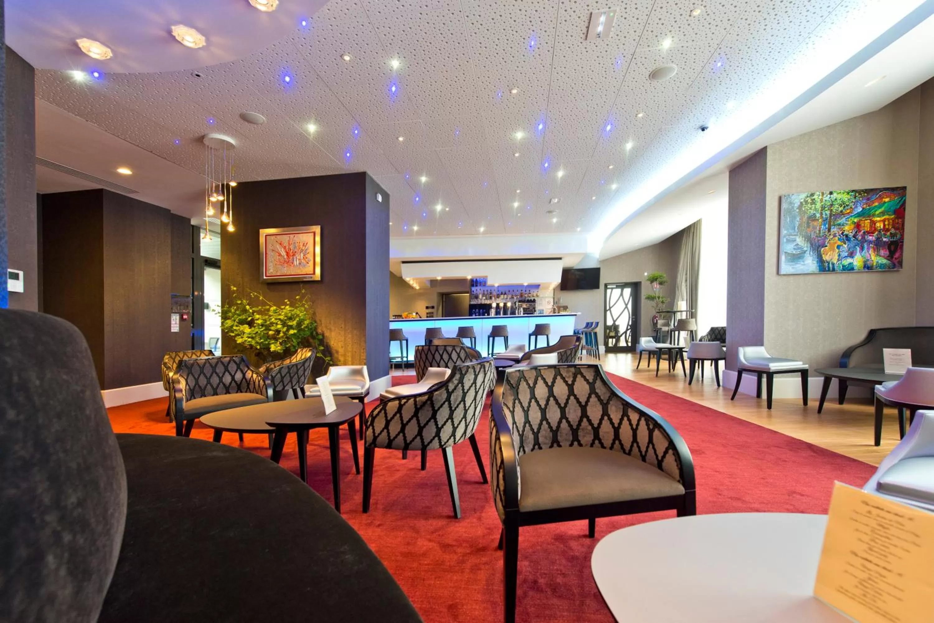 Lounge or bar in Les Jardins du Mess