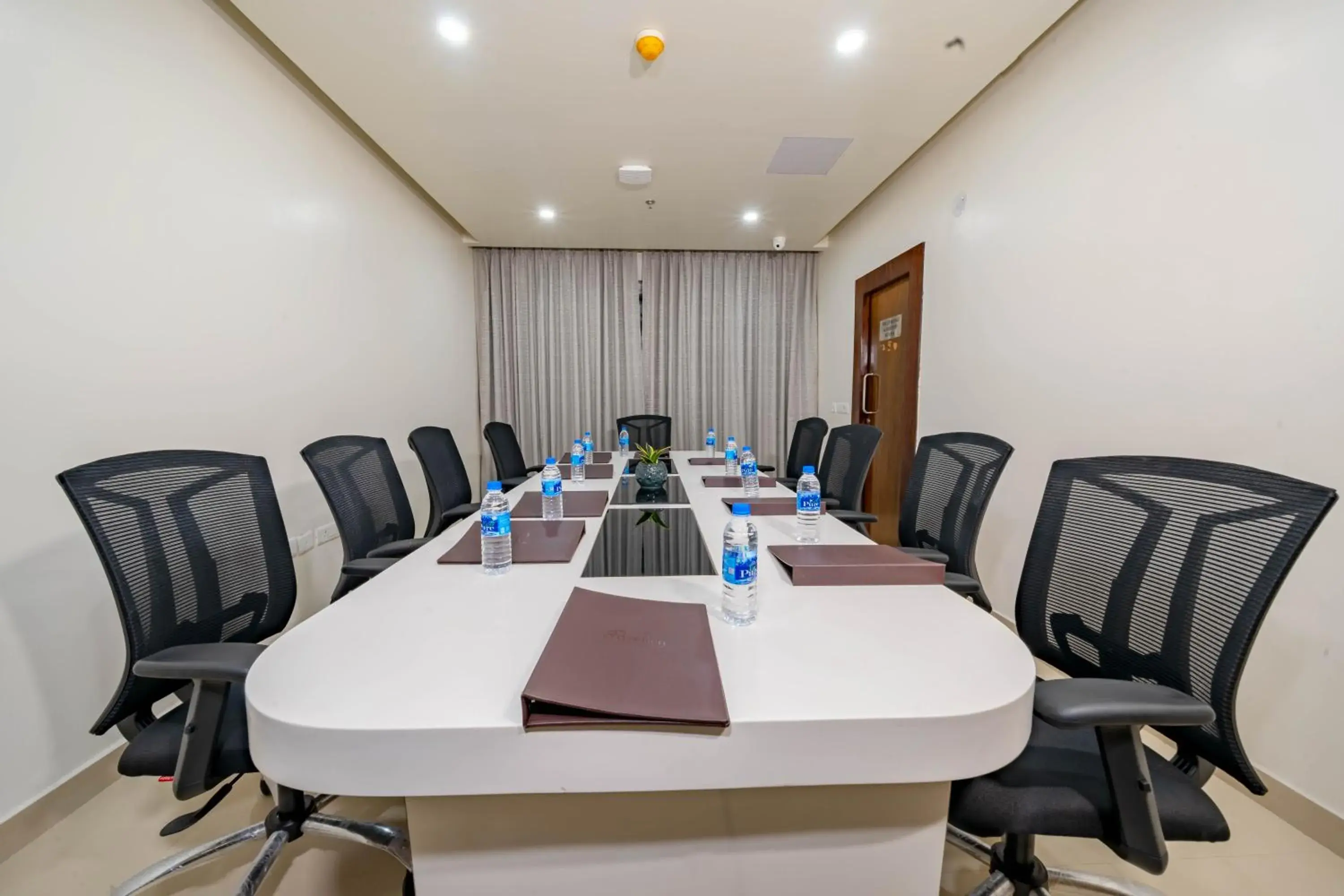 Meeting/conference room in Payel Inn