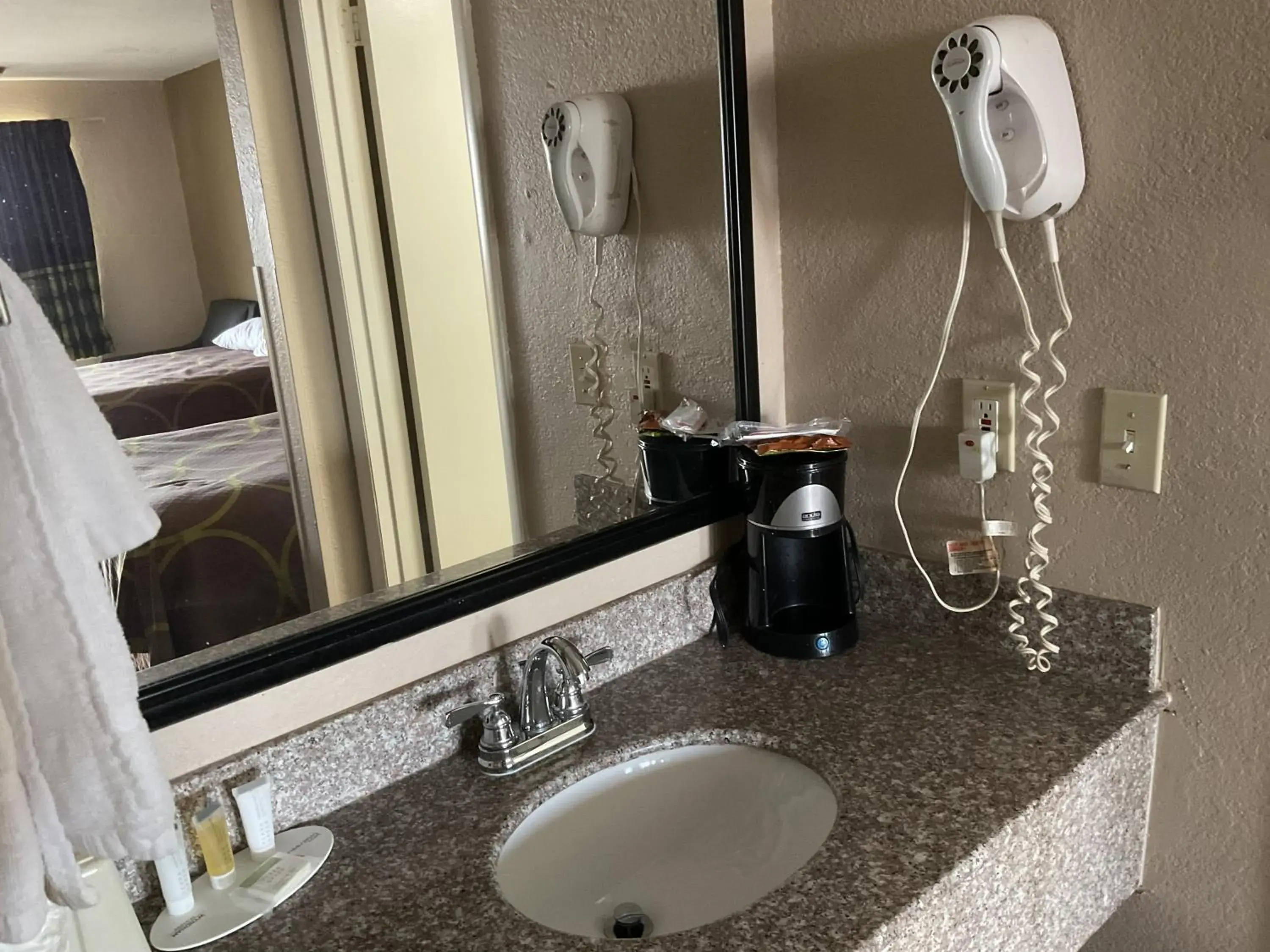 King Room - Disability Access in Super 8 by Wyndham Chattanooga/East Ridge King Room - Disability Access in Super 8 by Wyndham Chattanooga/East Ridge