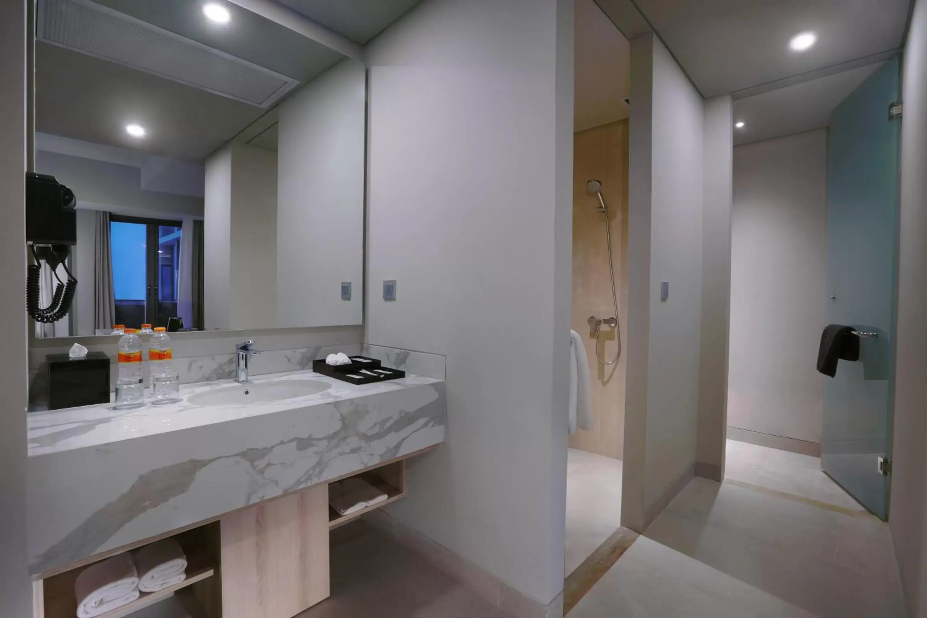 Bathroom in Harper Cikarang by ASTON