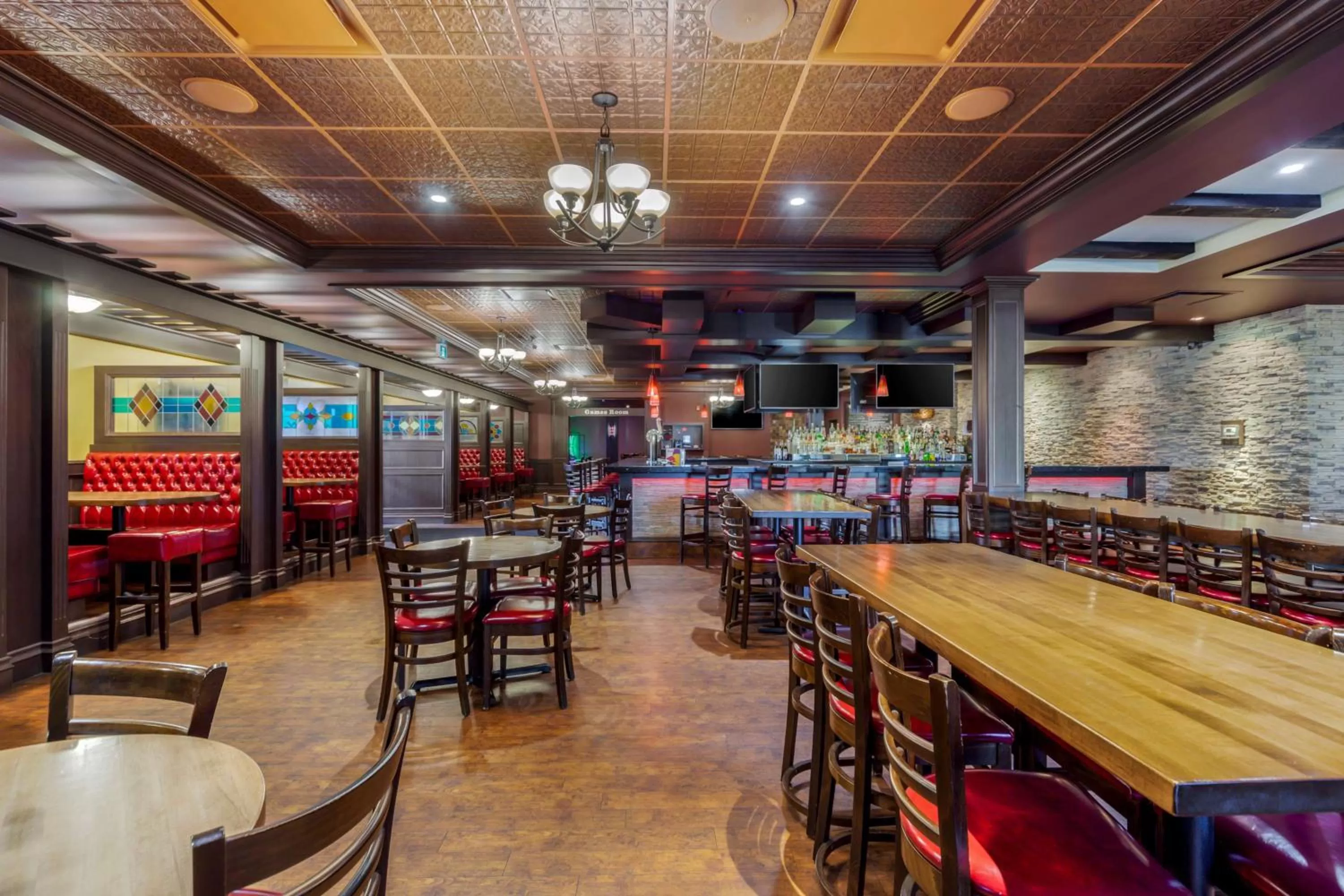 Restaurant/places to eat in Best Western Plus Edmonton Airport Hotel