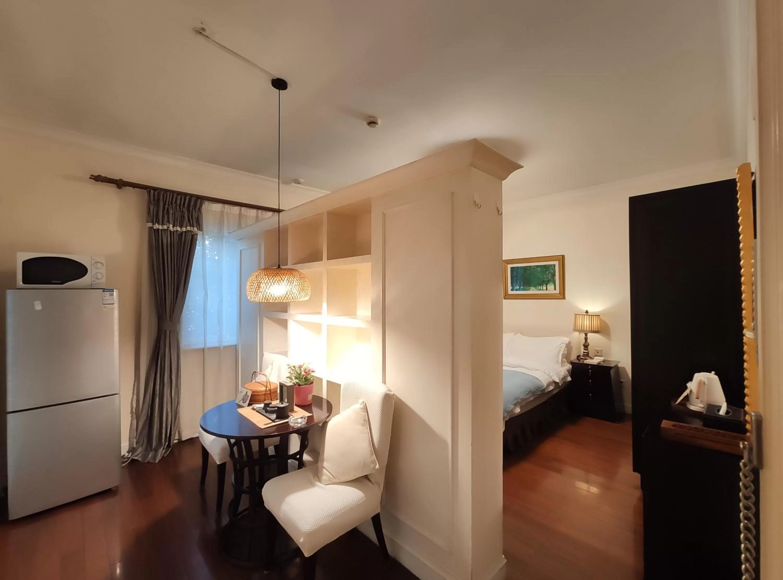 Bed in Ladoll Service Apartments