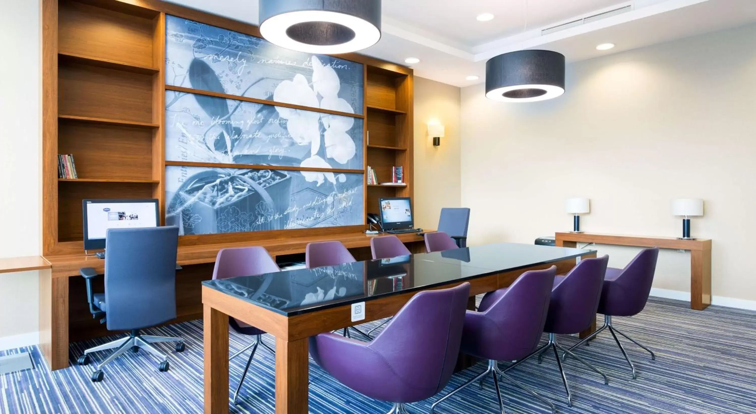 Business facilities in Hampton by Hilton Krakow