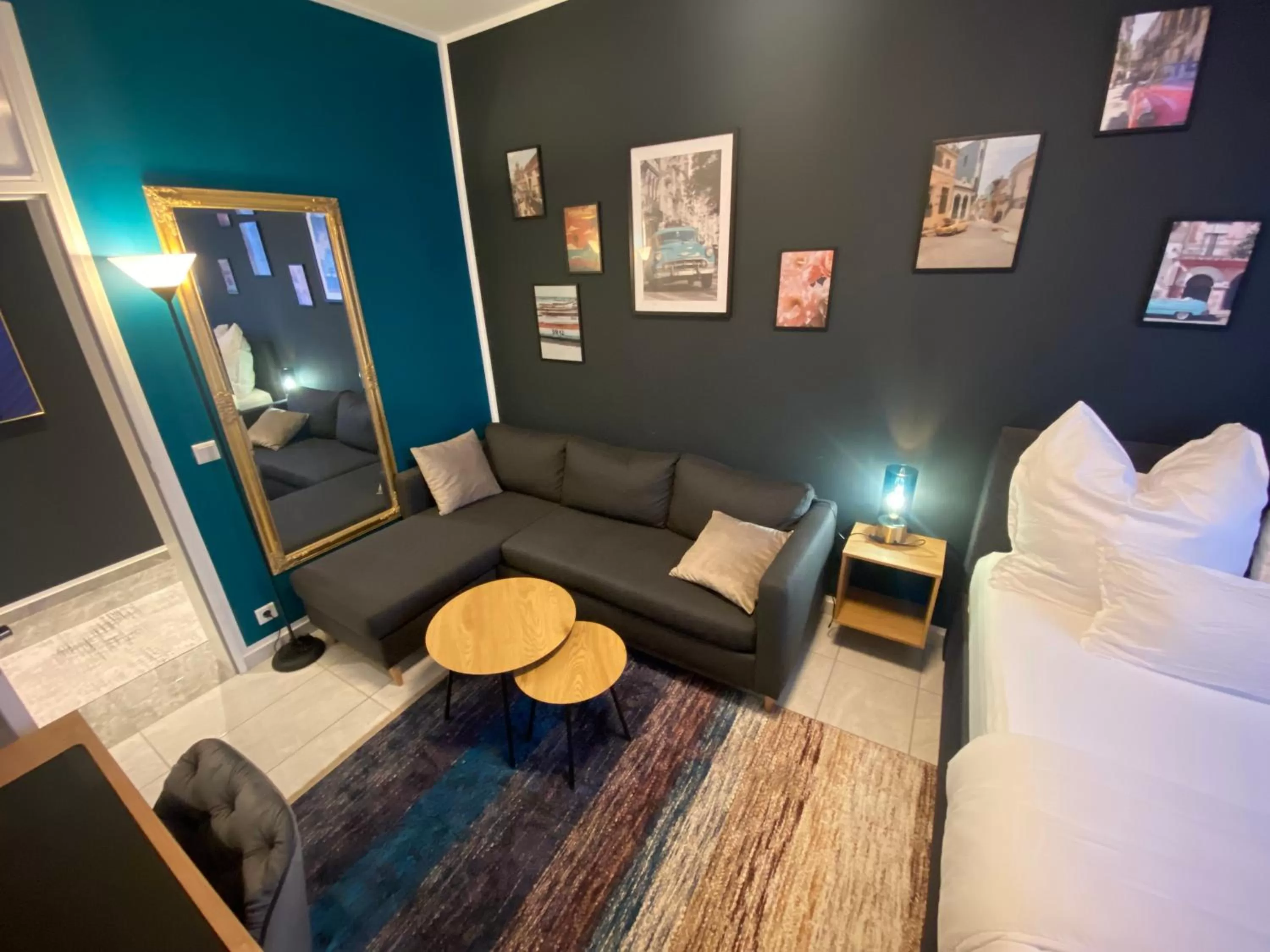 Bed in MARRAM Suitehotel