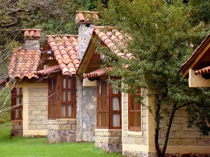 Facade/entrance, Property Building in Cabañas La Cascada