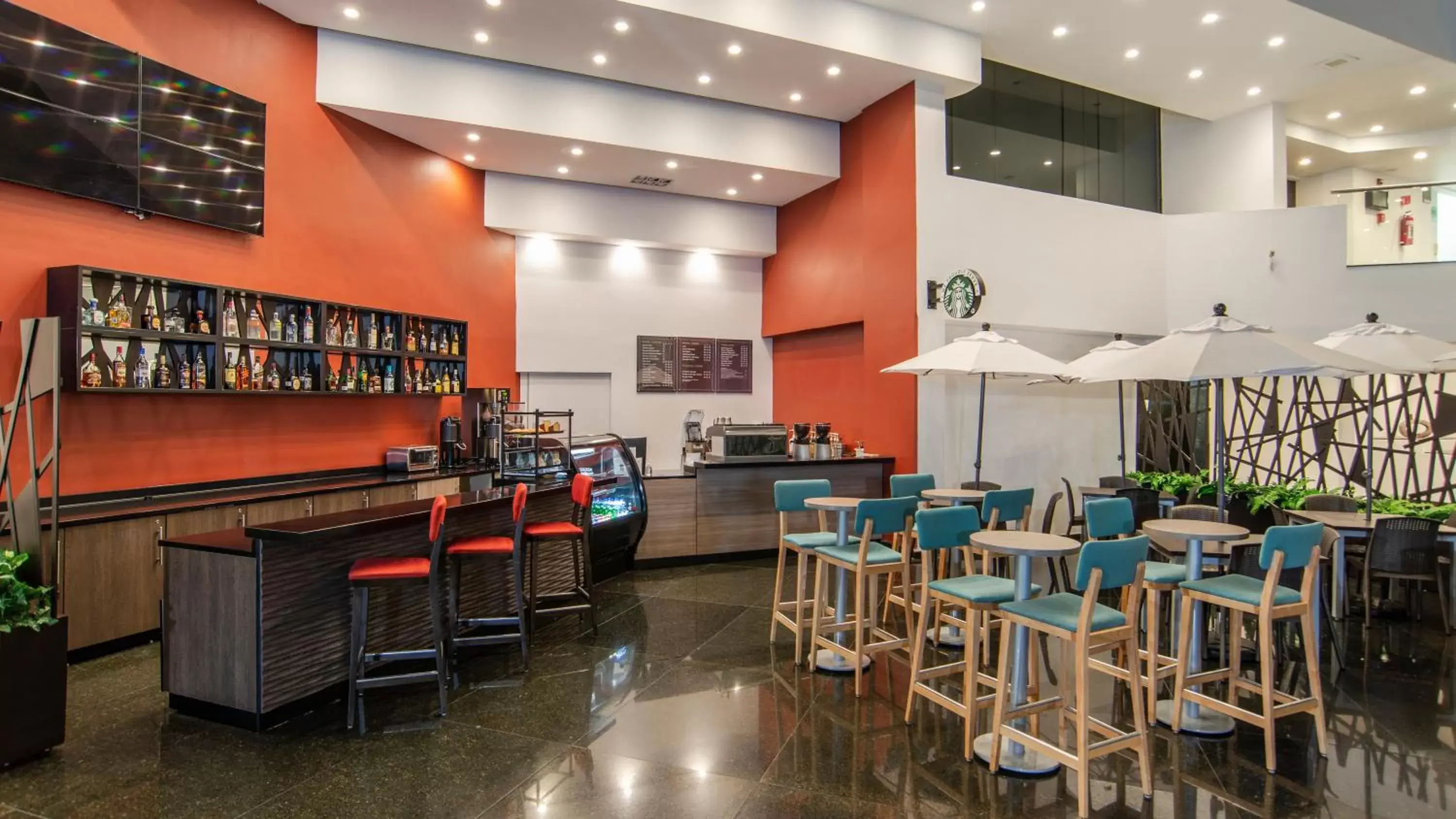 Lounge or bar, Restaurant/Places to Eat in Holiday Inn Mexico Dali Airport, an IHG Hotel