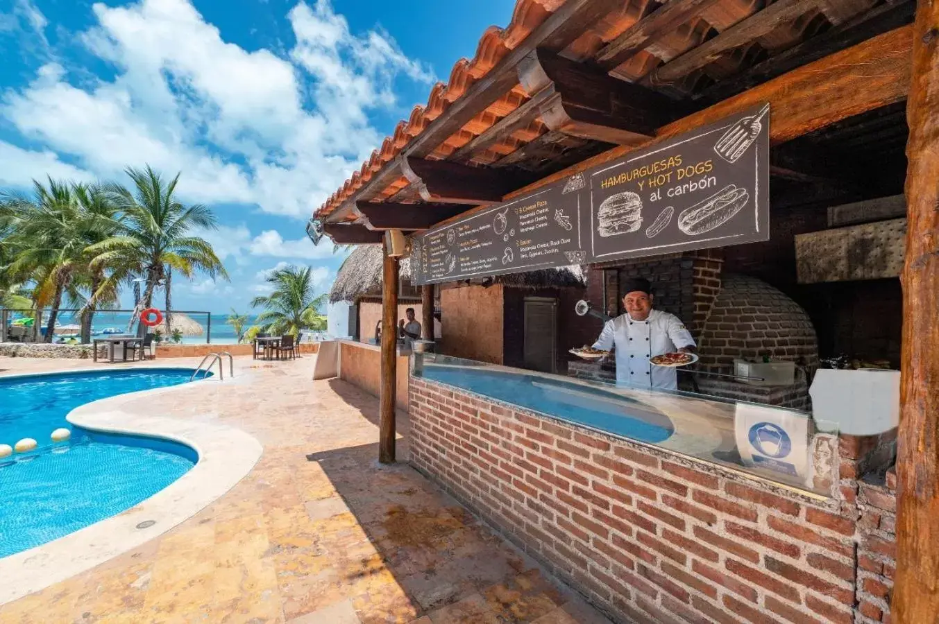 Food, Swimming Pool in Hotel Dos Playas Faranda Cancún