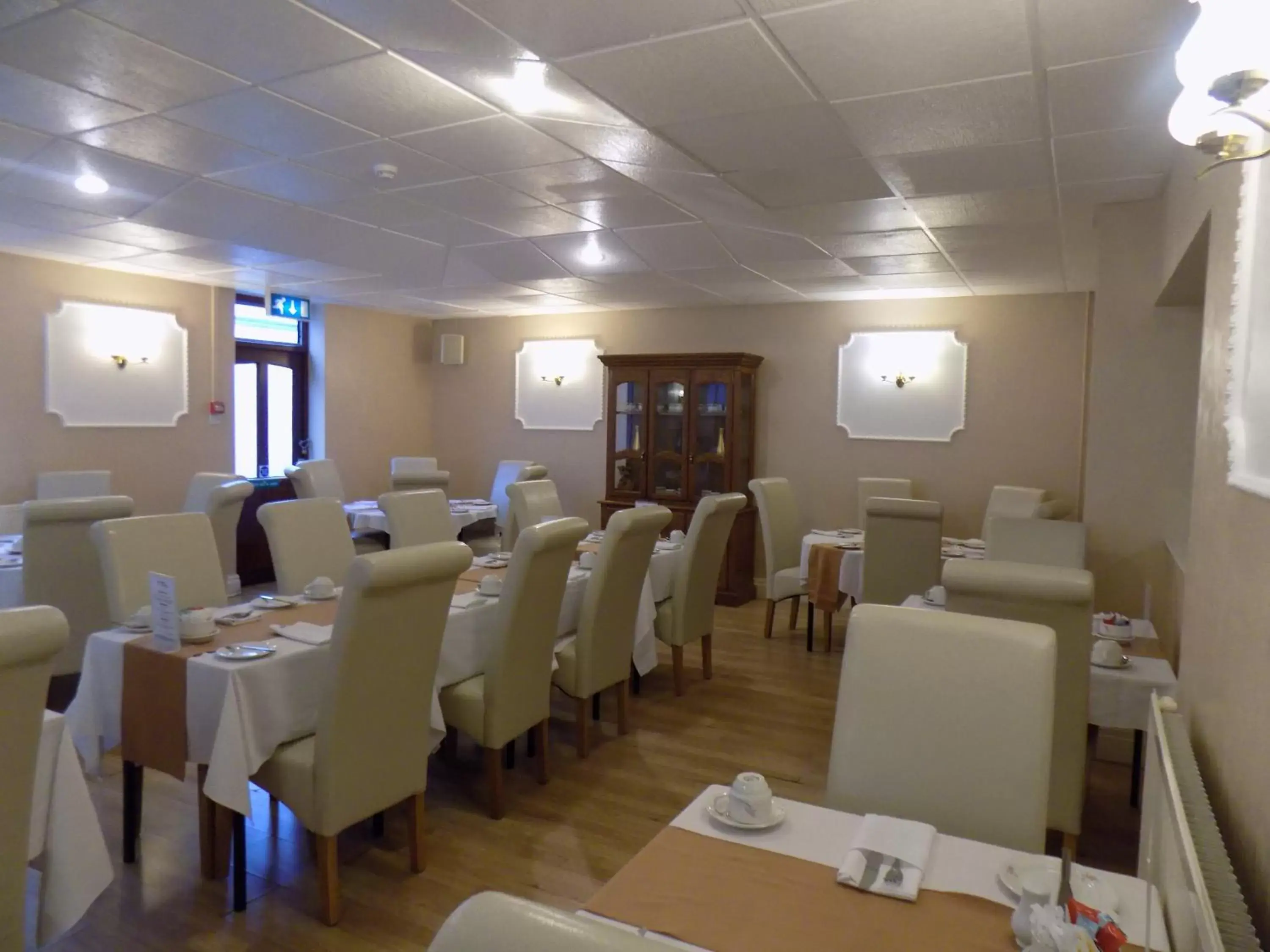 Dining area, Restaurant/Places to Eat in The Beechfield Hotel