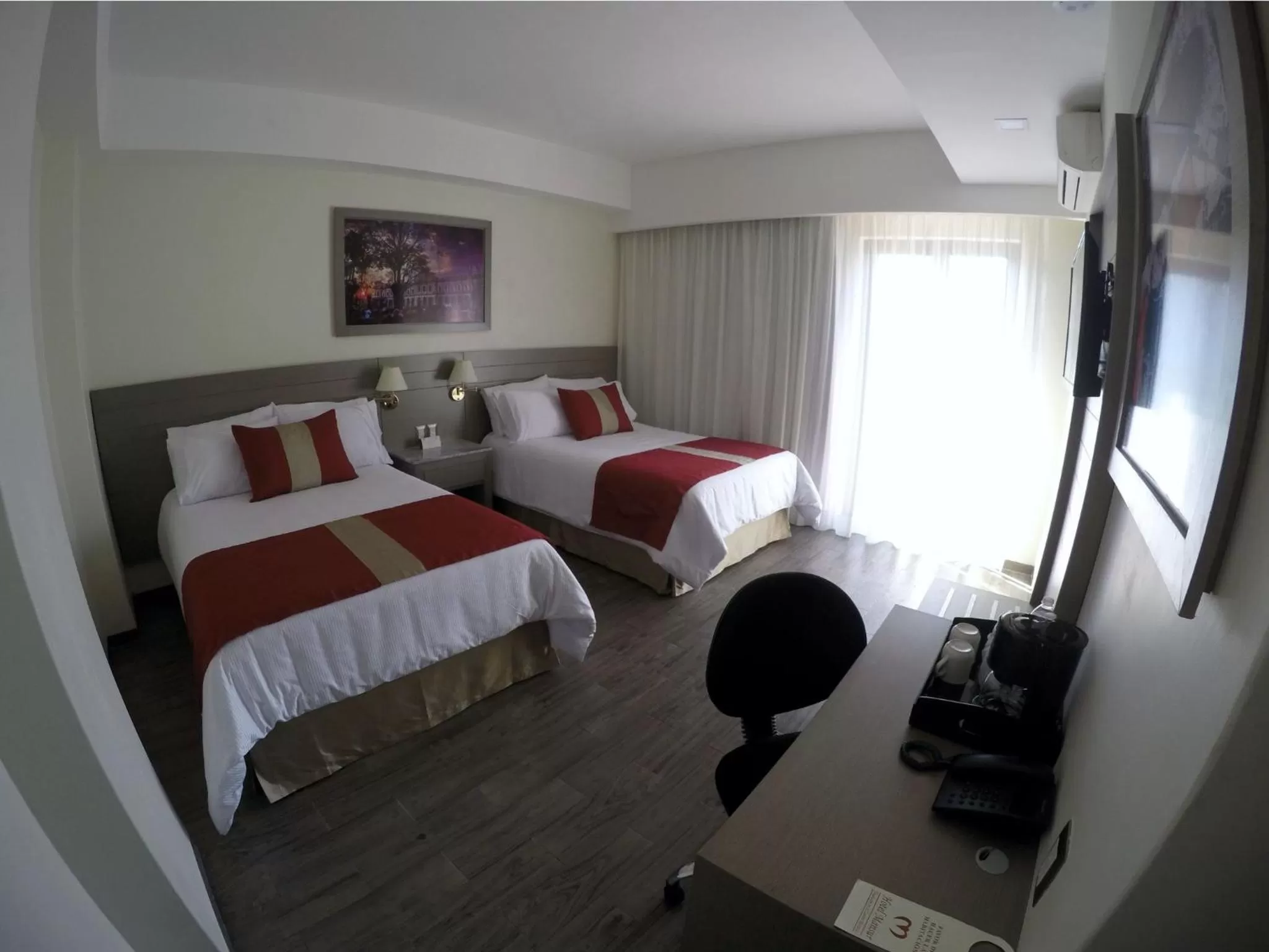 Photo of the whole room, Bed in Hotel Mansur Business & Leisure