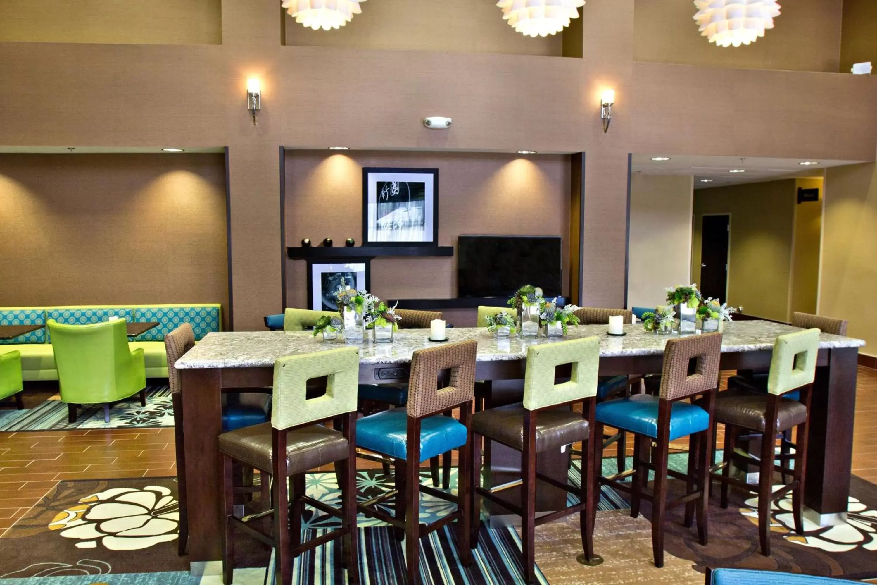 Lobby or reception, Restaurant/Places to Eat in Hampton Inn & Suites Salt Lake City/Farmington