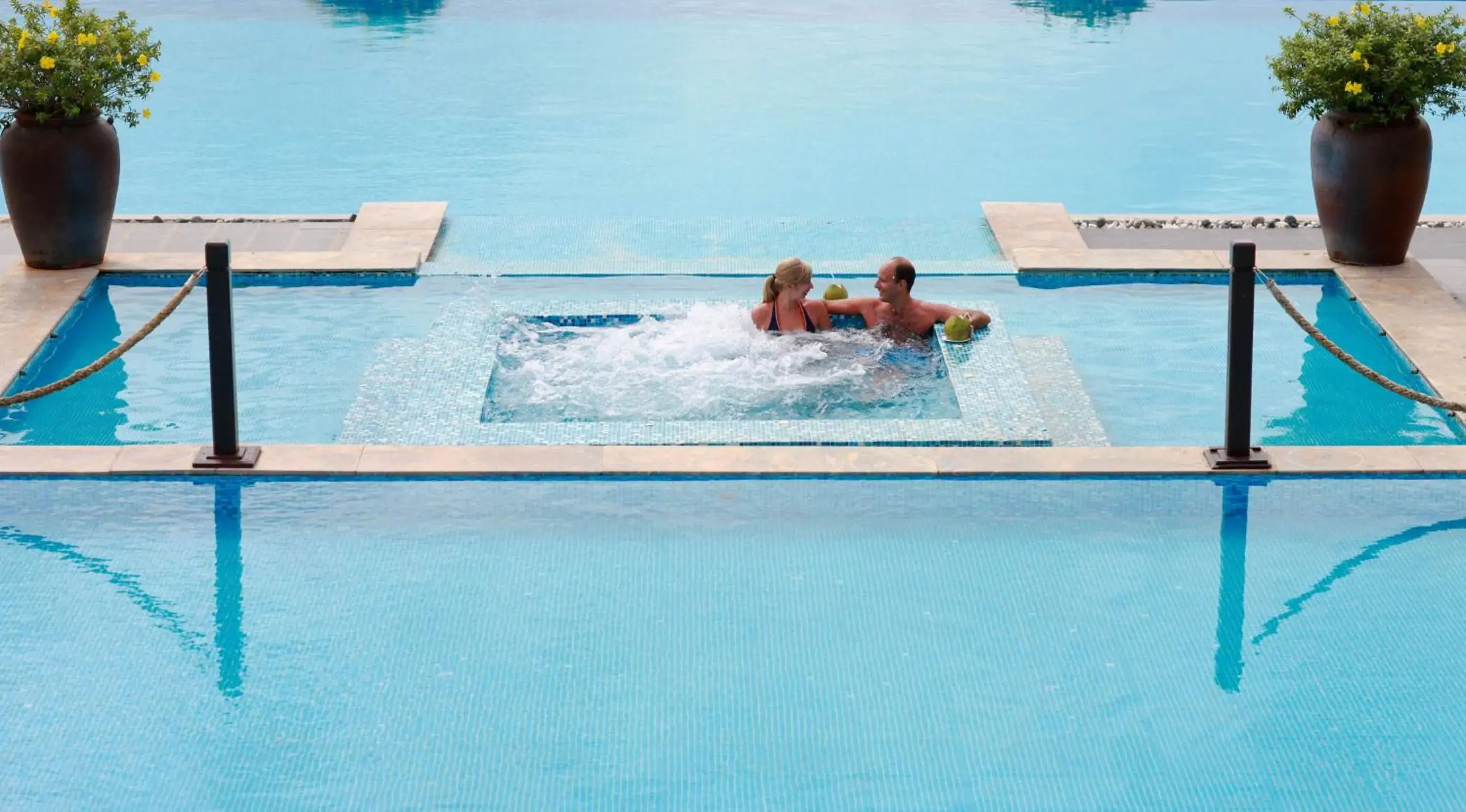 Swimming Pool in Romana Resort & Spa