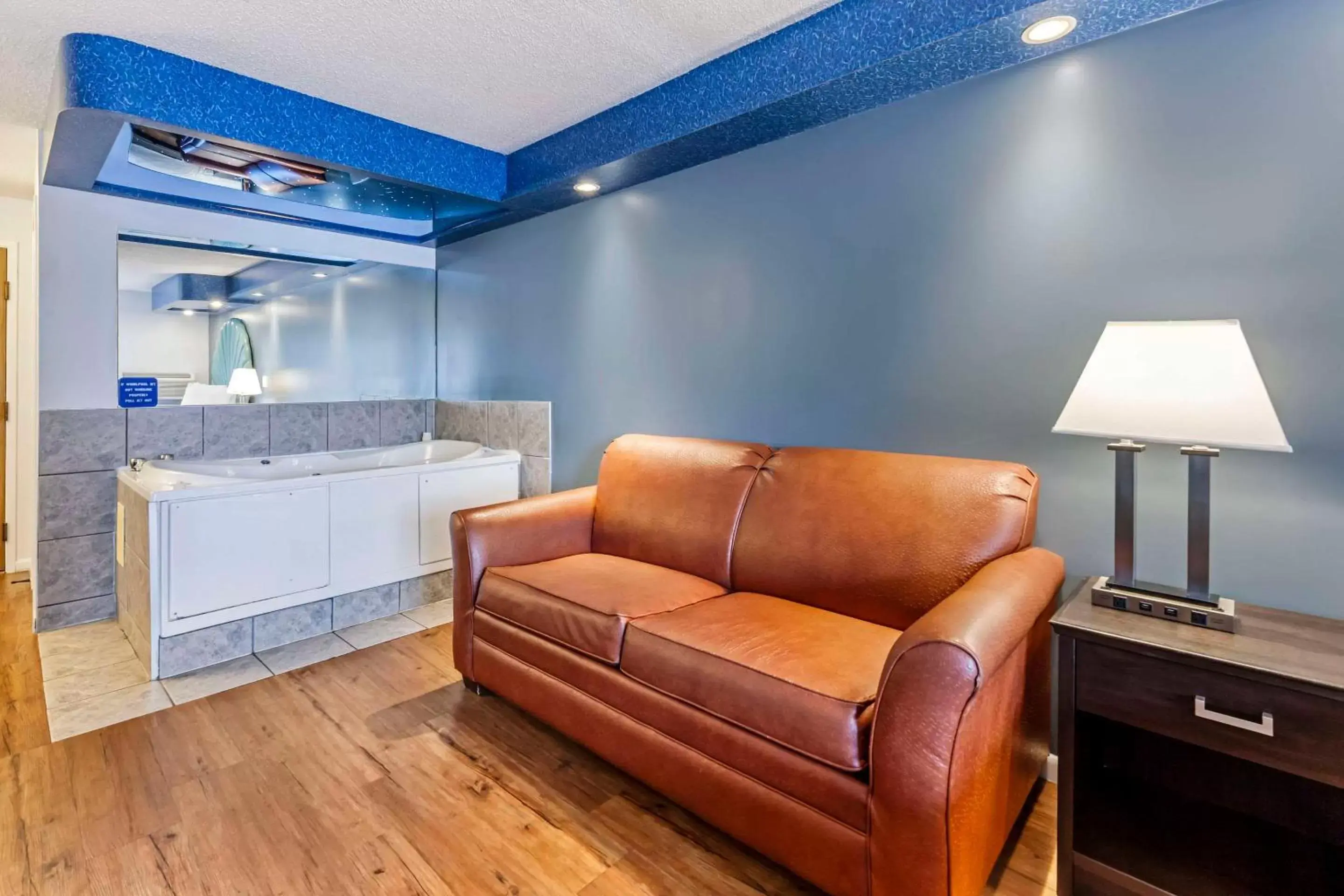 Bedroom, Seating Area in Atlantis Family Waterpark Hotel