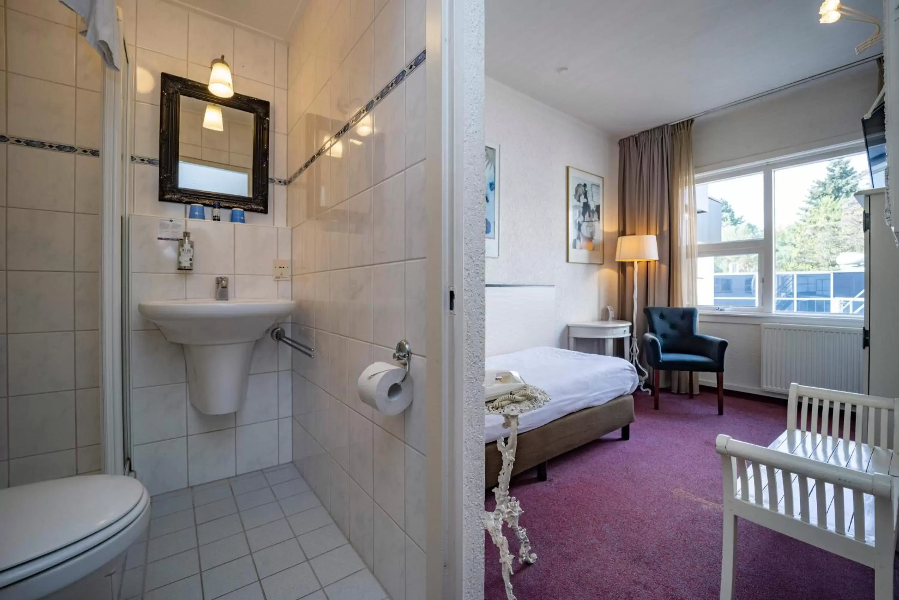 Bedroom, Bathroom in Fletcher Hotel Apeldoorn