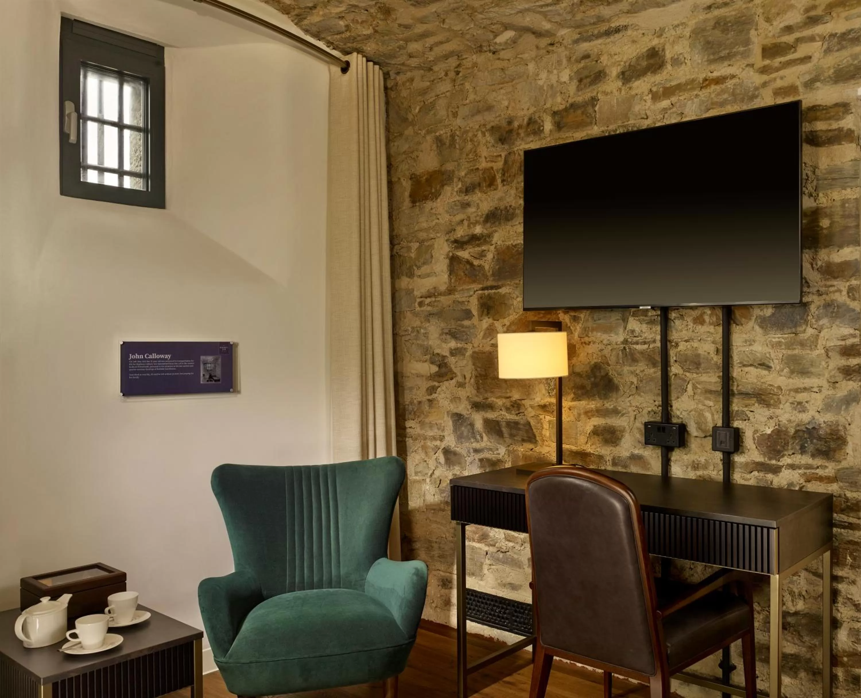 TV and multimedia in Bodmin Jail Hotel