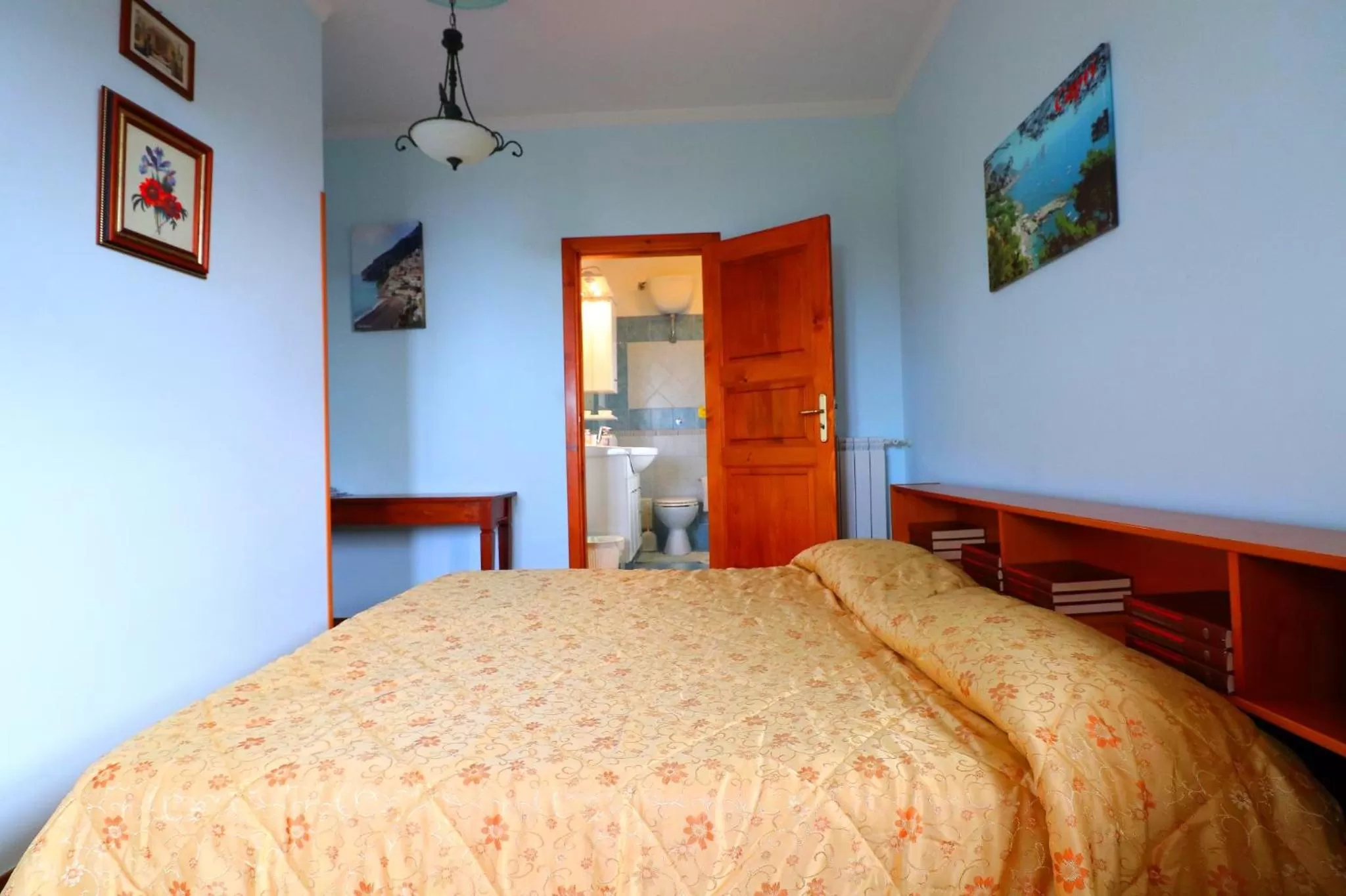 Bedroom, Bed in La Maison de Titty & Margherita