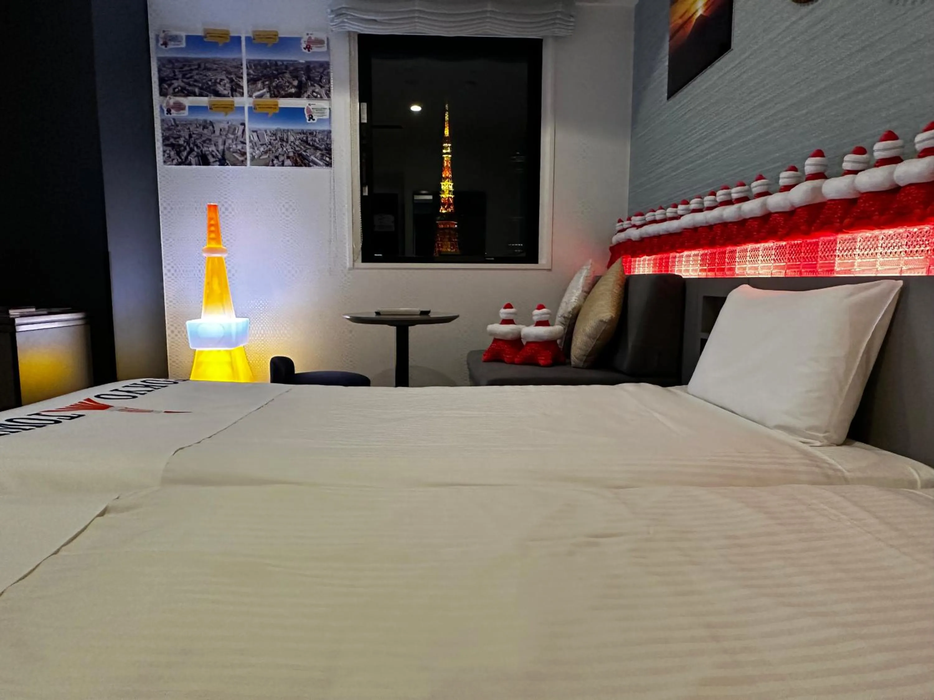 View (from property/room), Bed in Henn na Hotel Tokyo Hamamatsucho